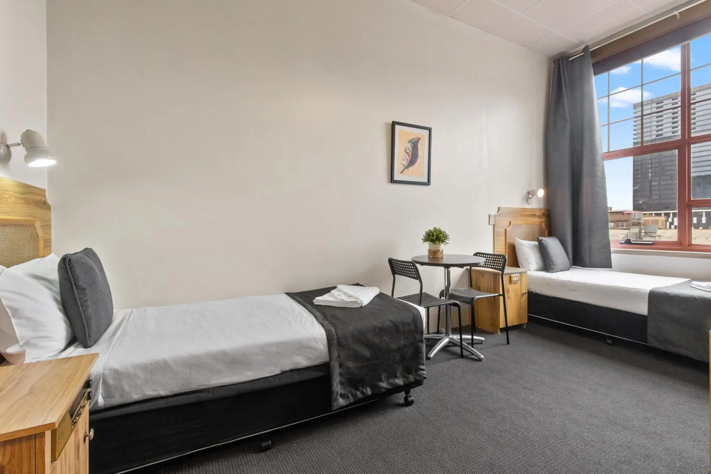 Photo of the whole room, Bed in Adelaide Paringa Photo of the whole room, Bed in Adelaide Paringa