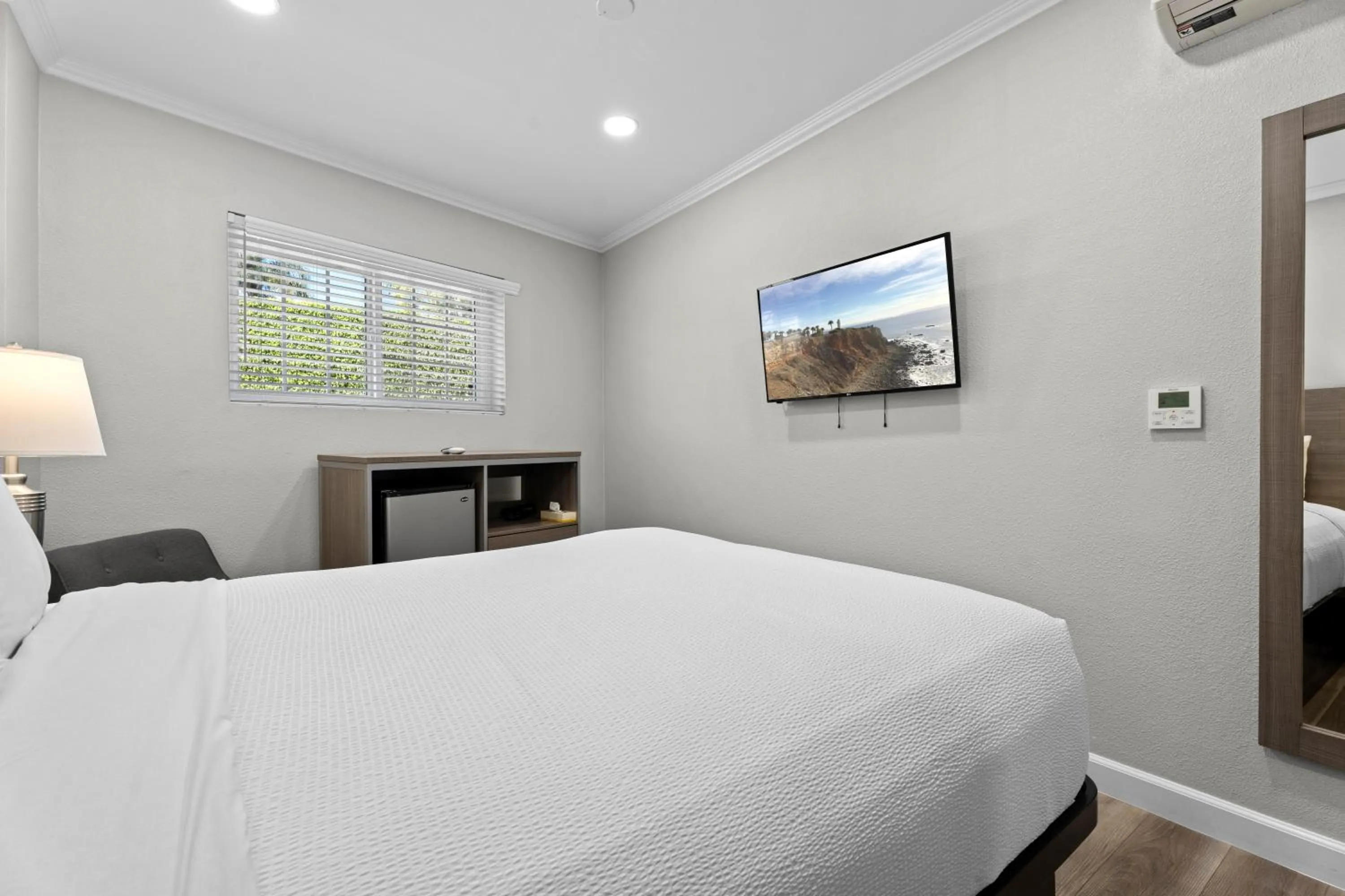 Bedroom, Bed in Ocean Park Inn