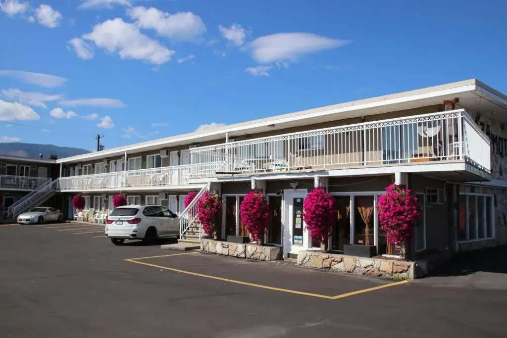 Plaza Motel Plaza Motel
