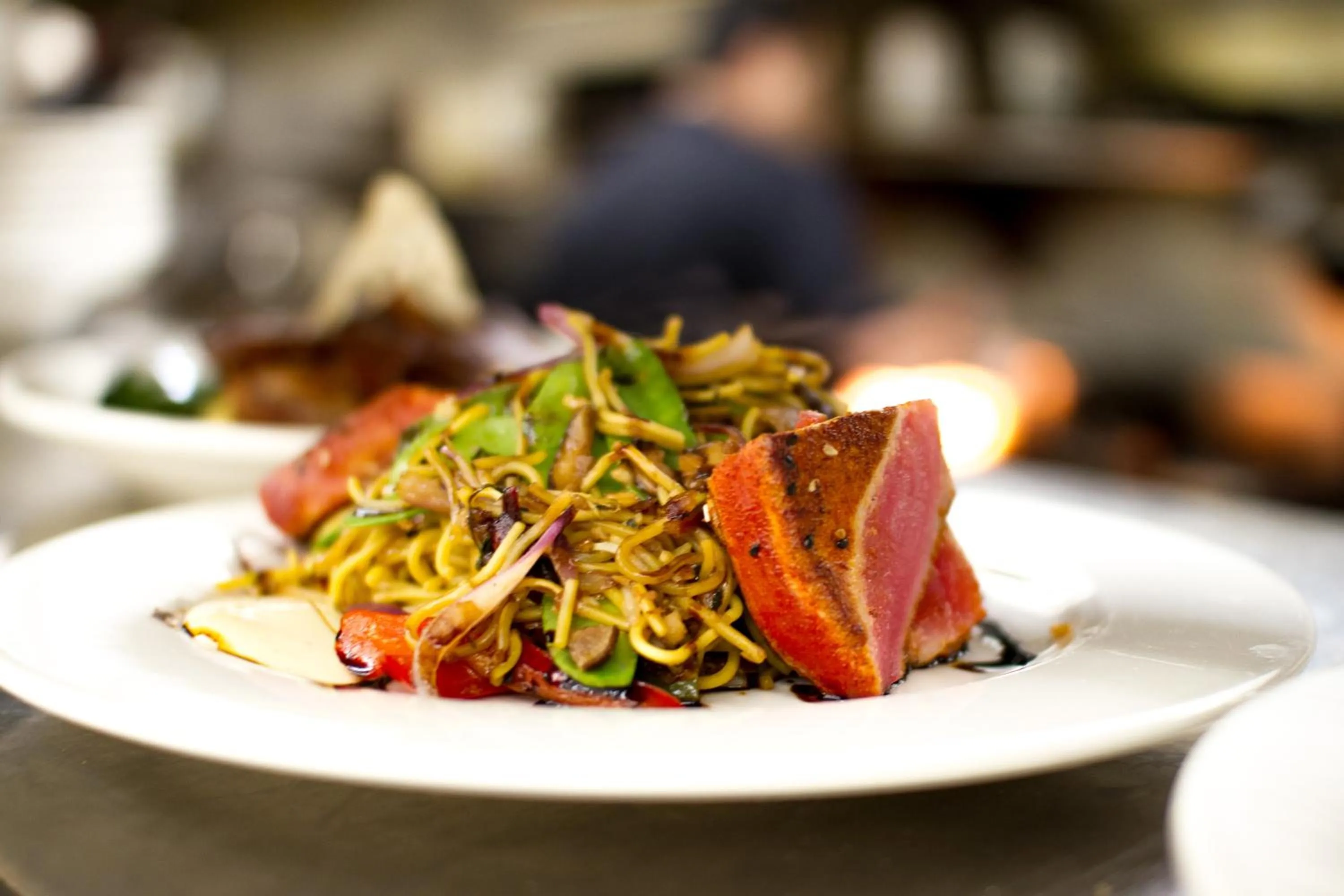 Restaurant/places to eat in Mirabeau Park Hotel