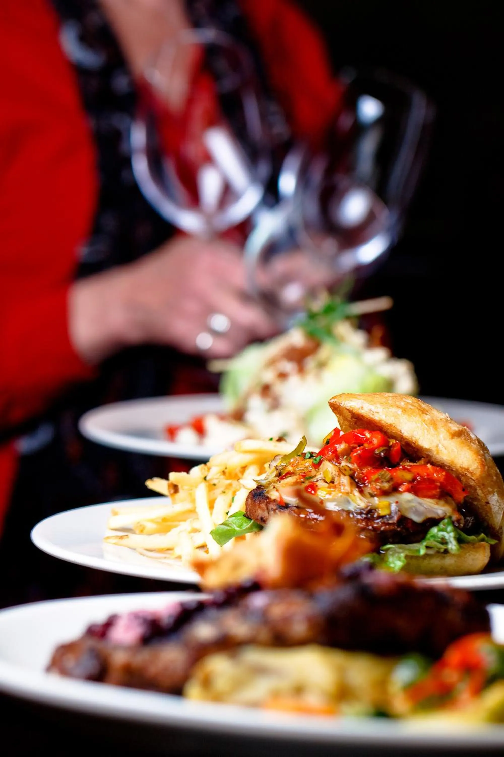 Restaurant/places to eat in Mirabeau Park Hotel