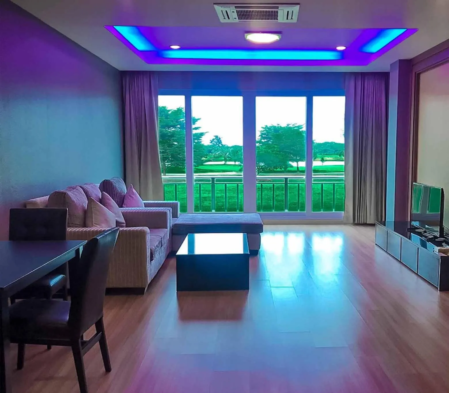 Happy City Golf & Resort