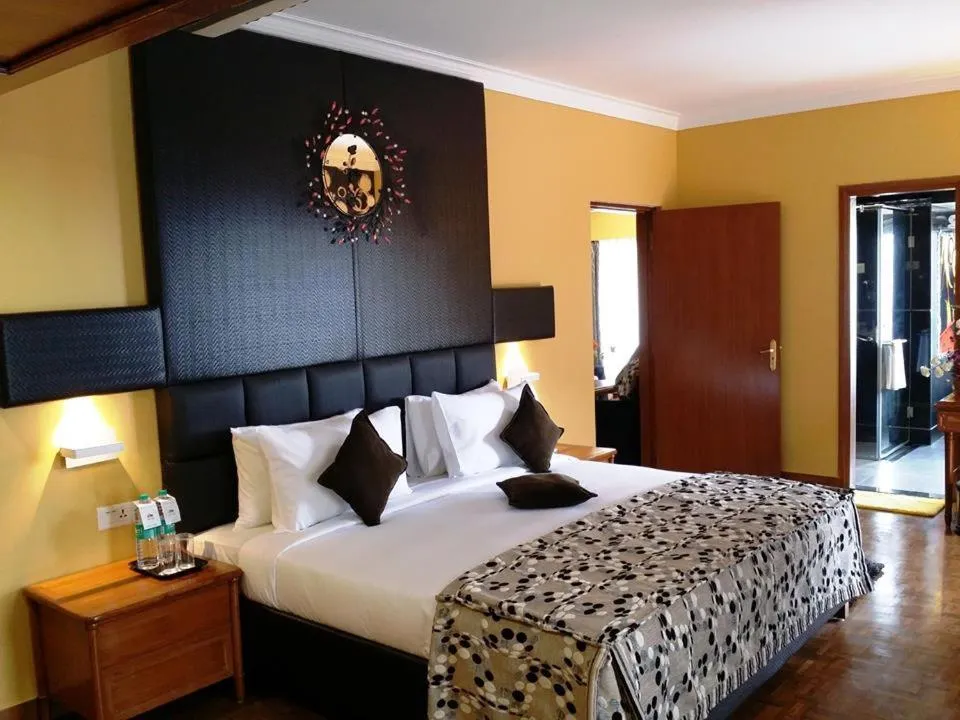 Bed in Gem Park Ooty