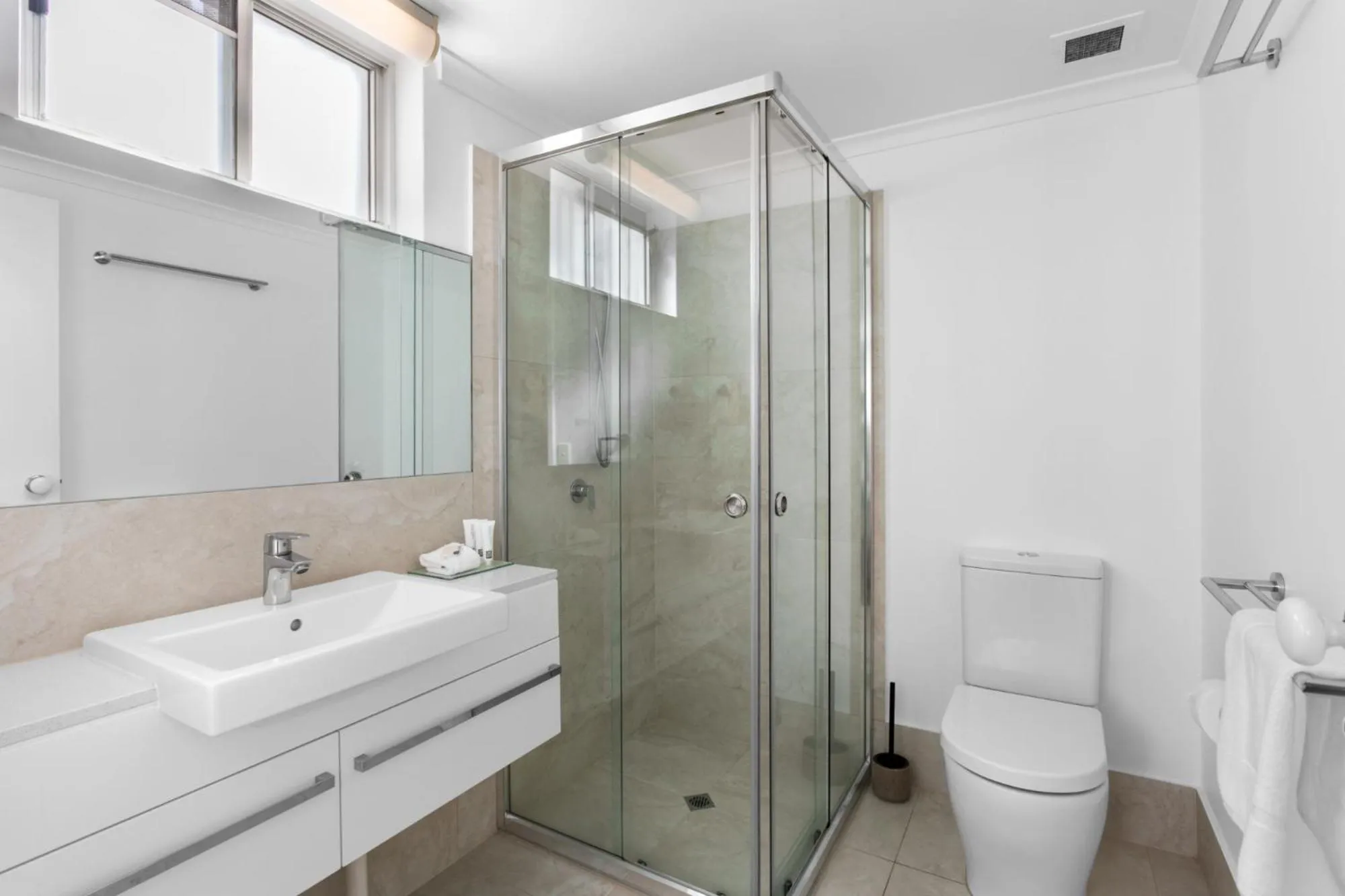 Bathroom in Noosa Tropicana