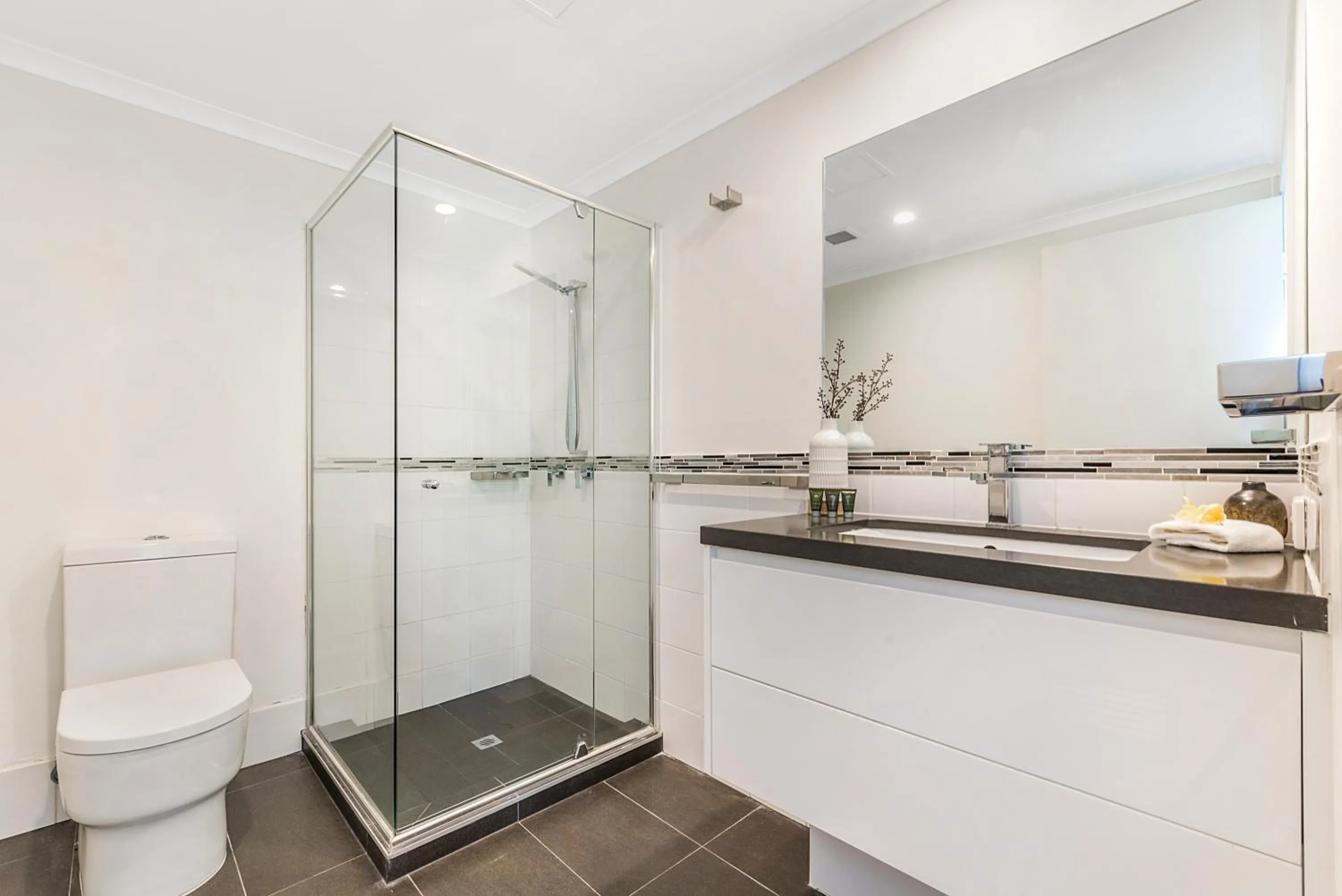 Bathroom in Noosa Tropicana