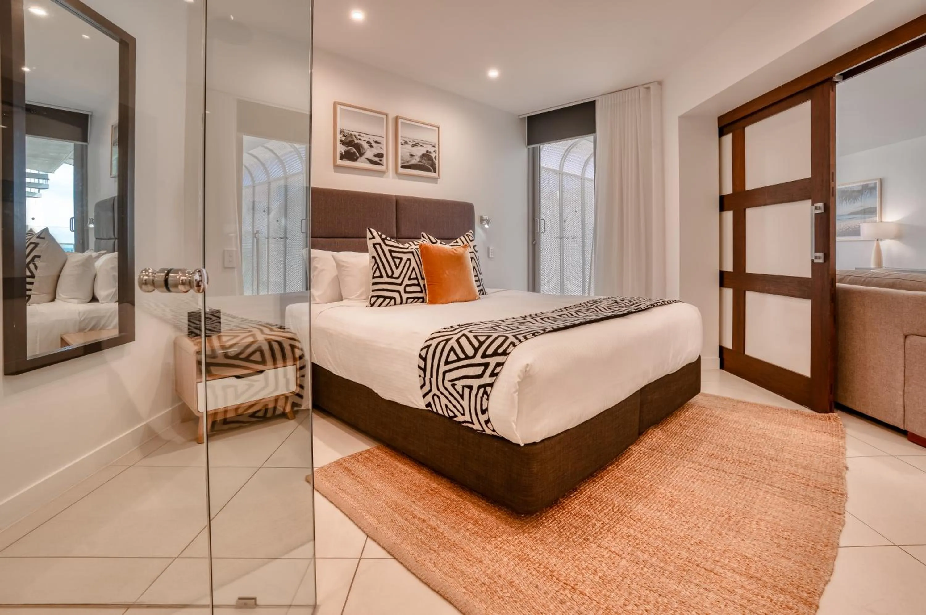 Shower, Bed in On The Beach Noosa Resort