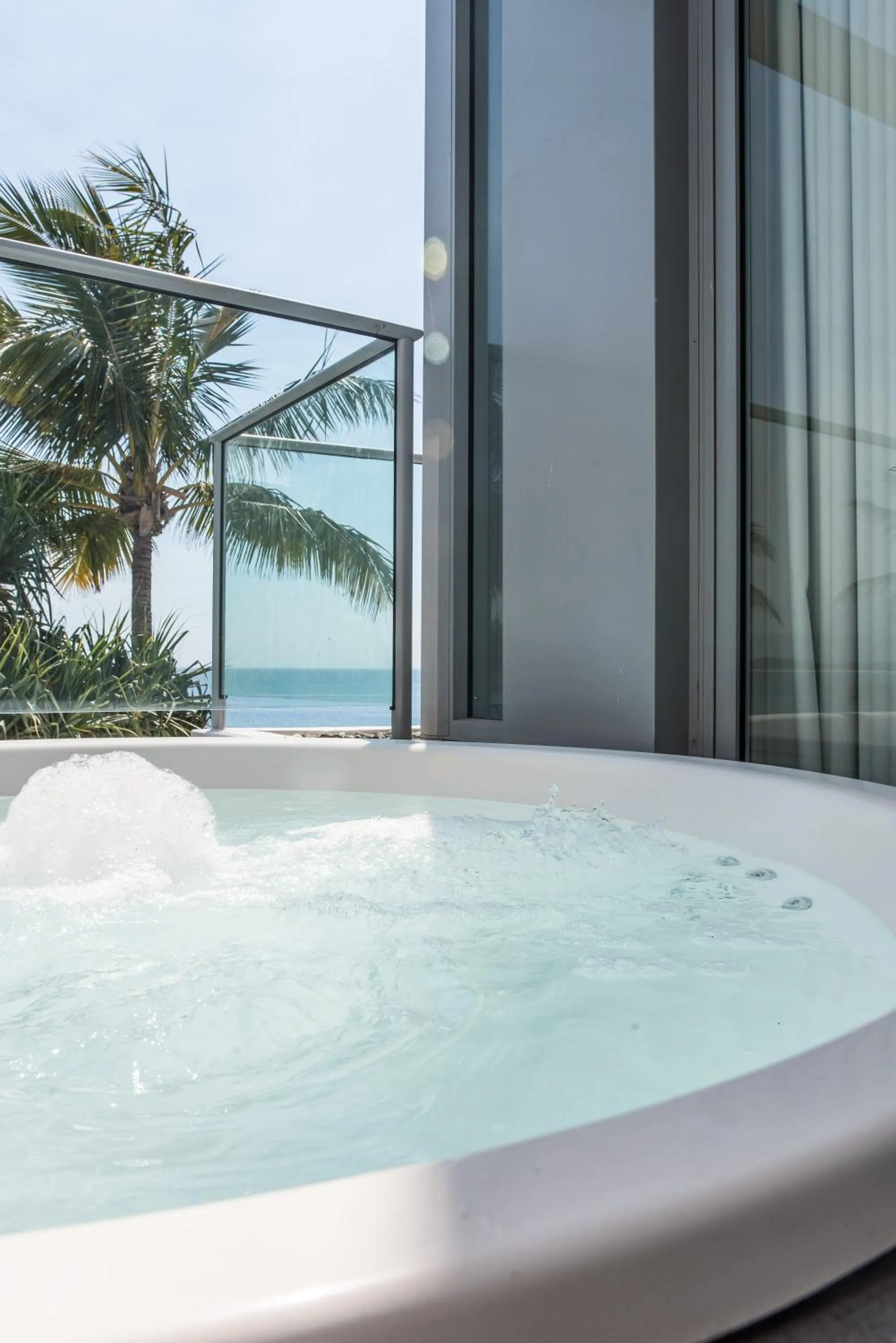 Hot Tub in On The Beach Noosa Resort