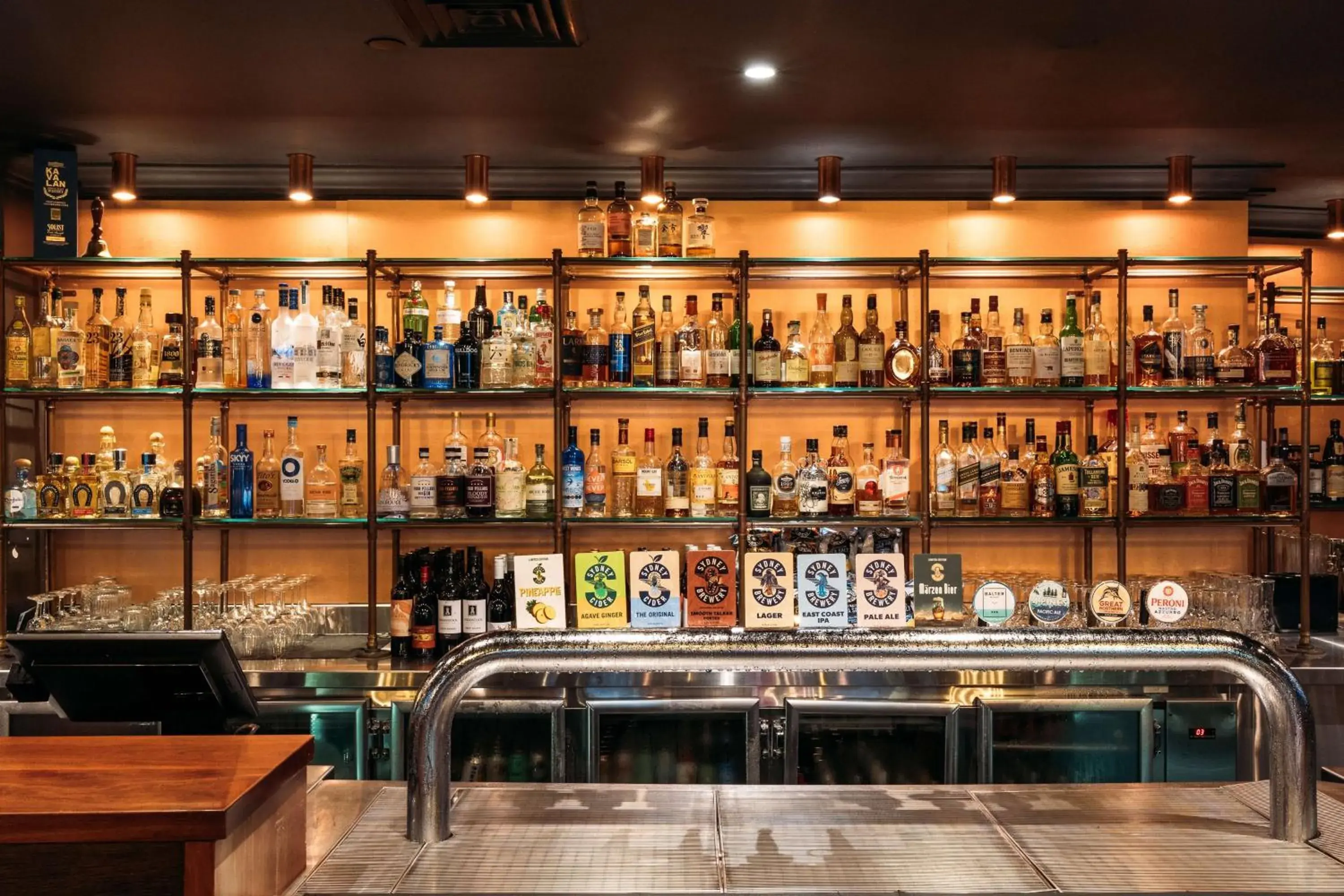 Lounge or bar in Rydges World Square Lounge or bar in Rydges World Square