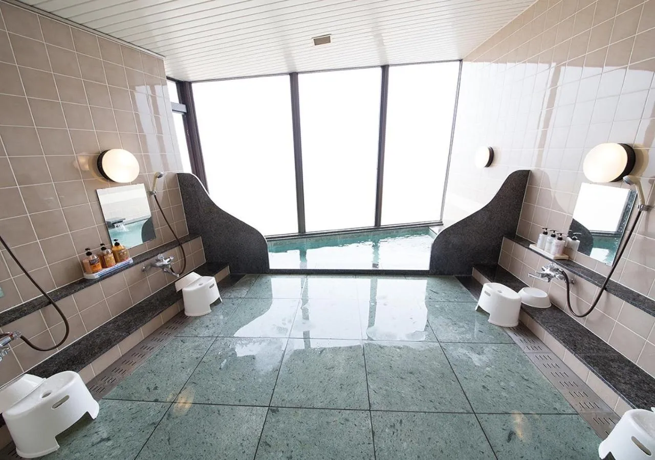 Public Bath in Sea Aiga Kaigetsu