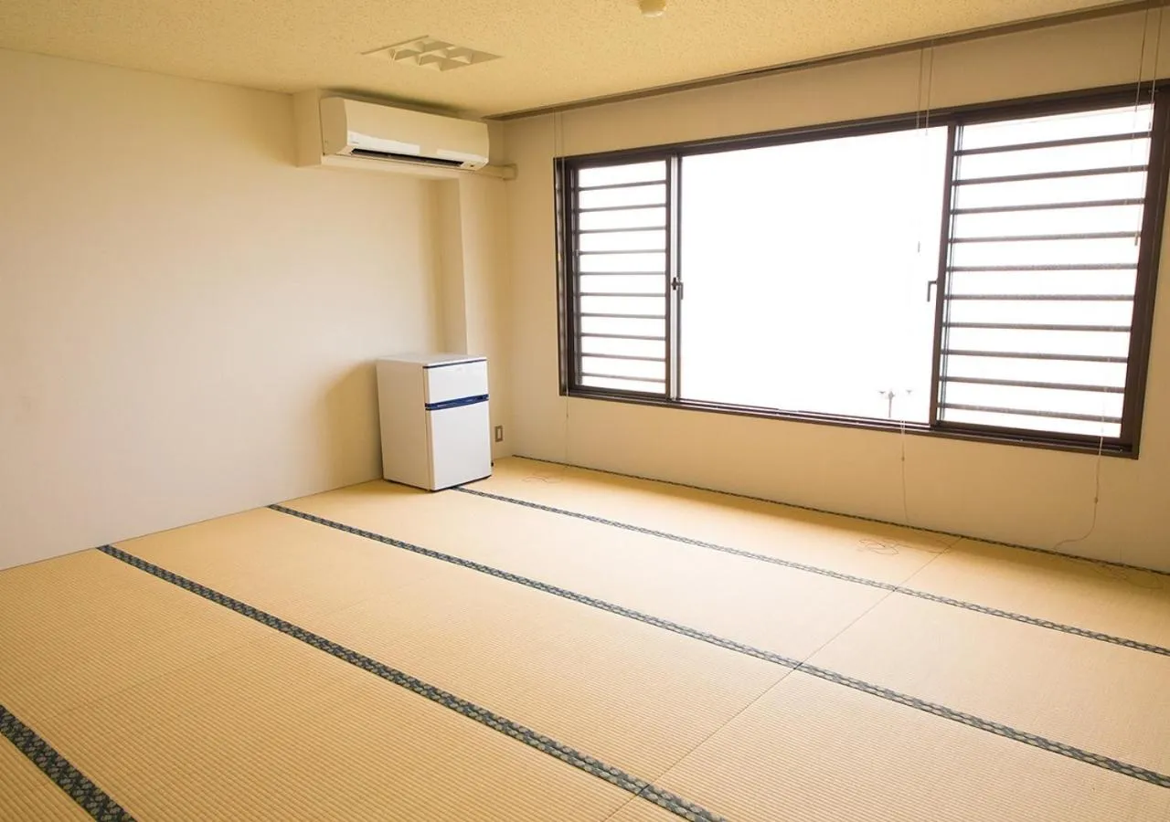 Photo of the whole room in Sea Aiga Kaigetsu
