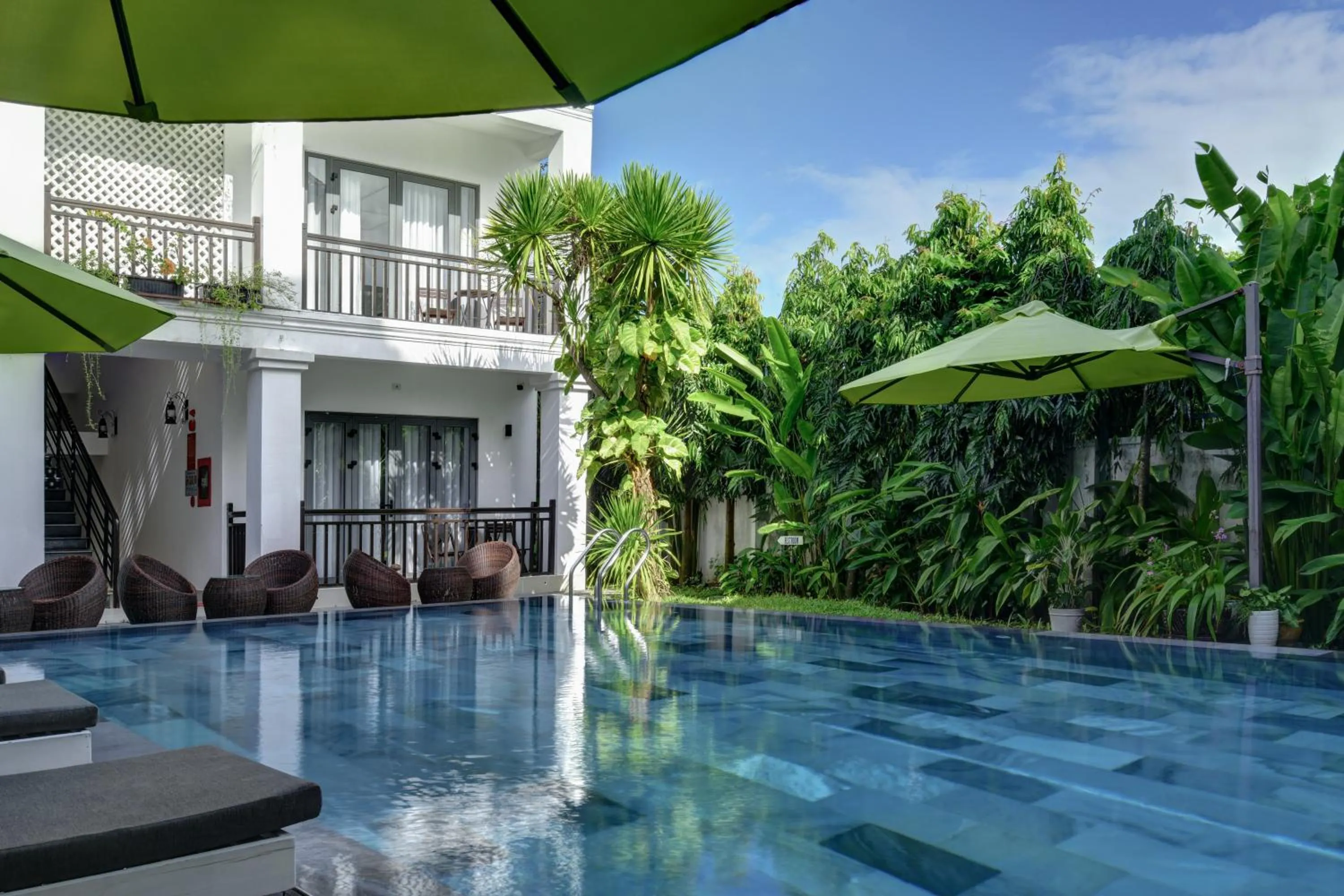 Swimming pool in White Lotus Hotel Hoian