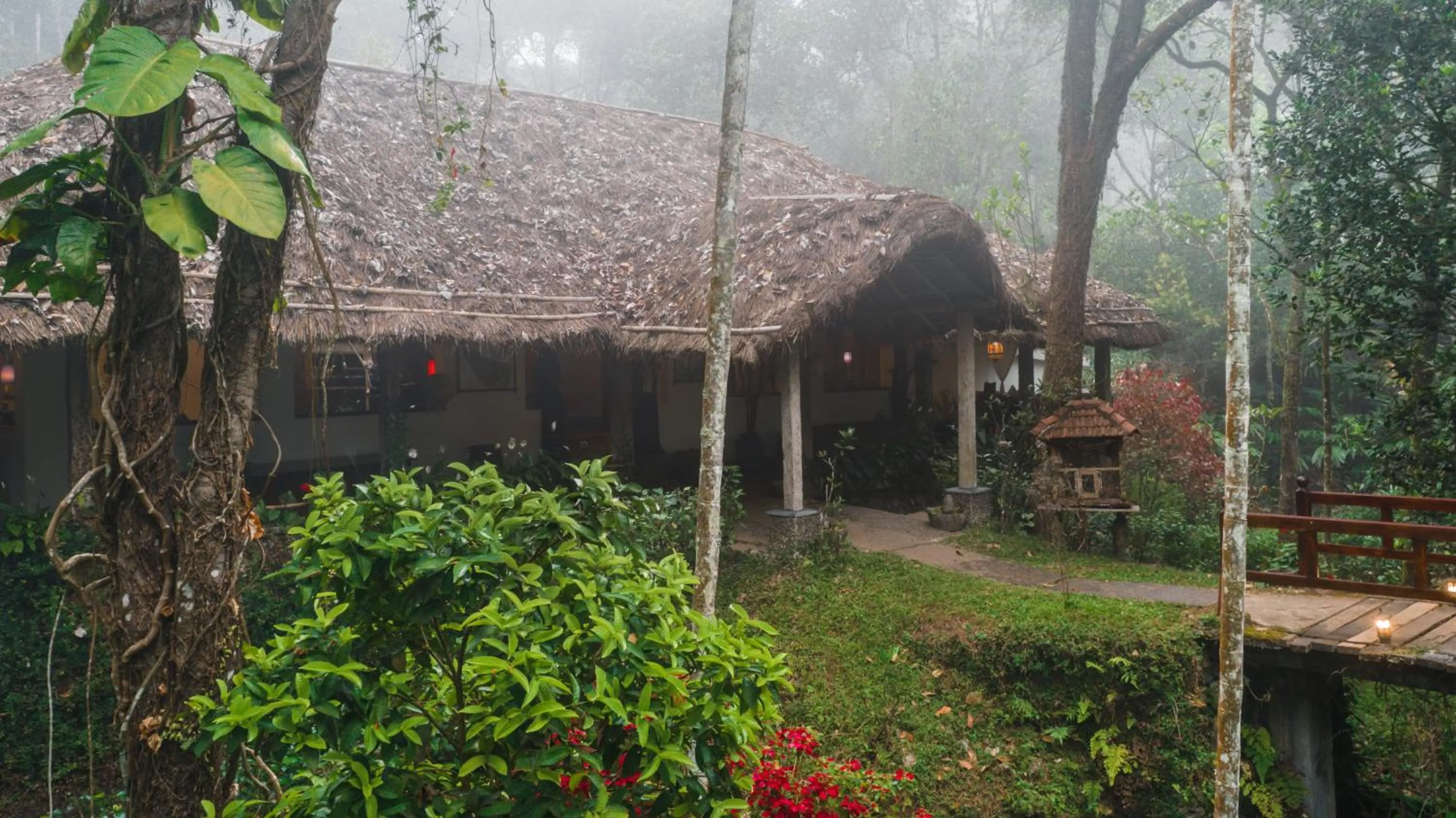 Property building in Amritara Shalimar Spice Garden Resort & Spa