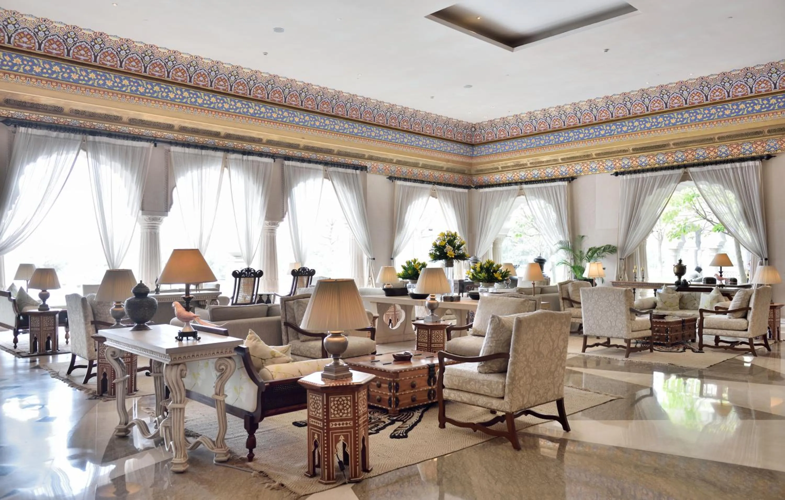 Restaurant/places to eat in Fairmont Jaipur