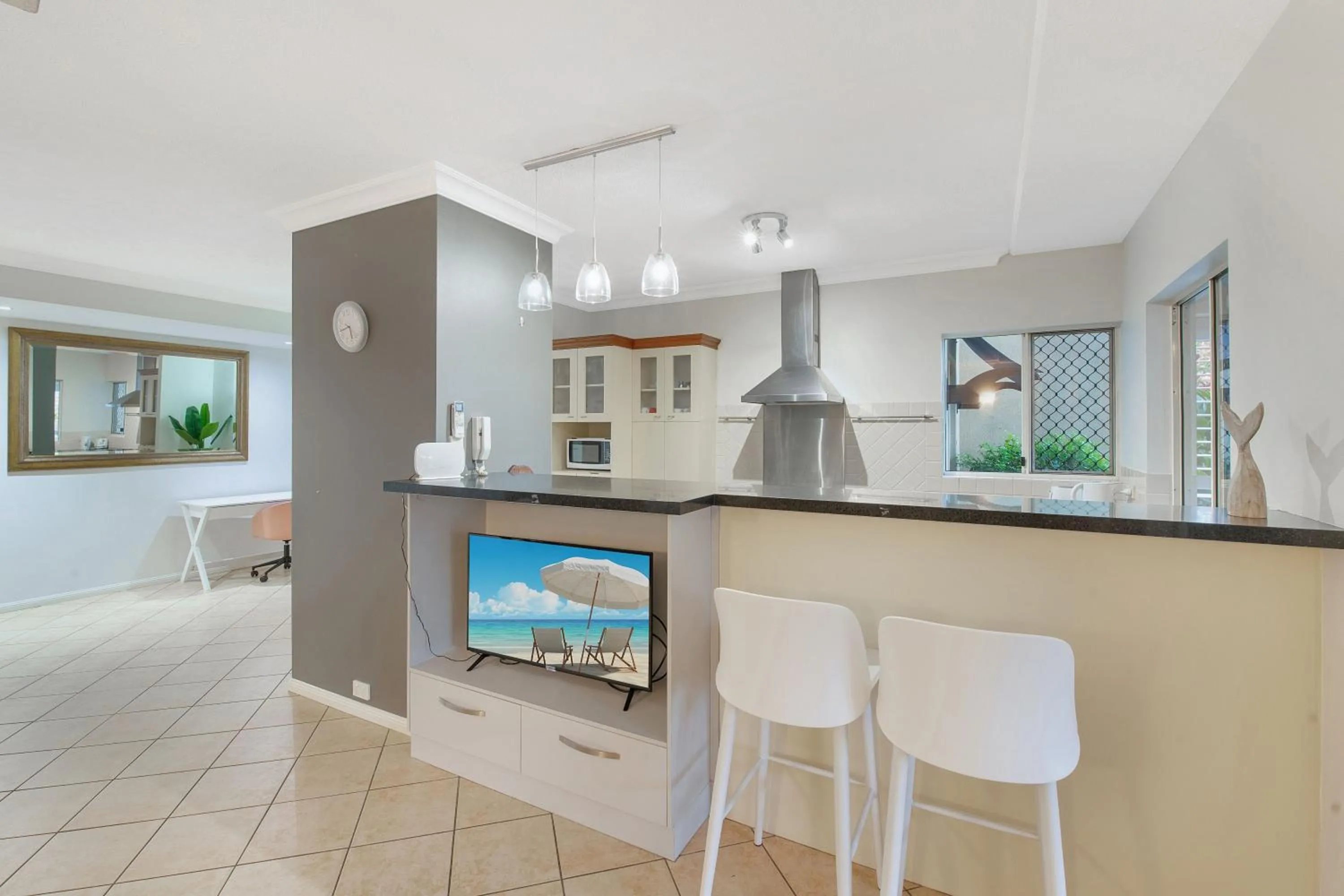 TV and multimedia in The Lakes Resort Cairns