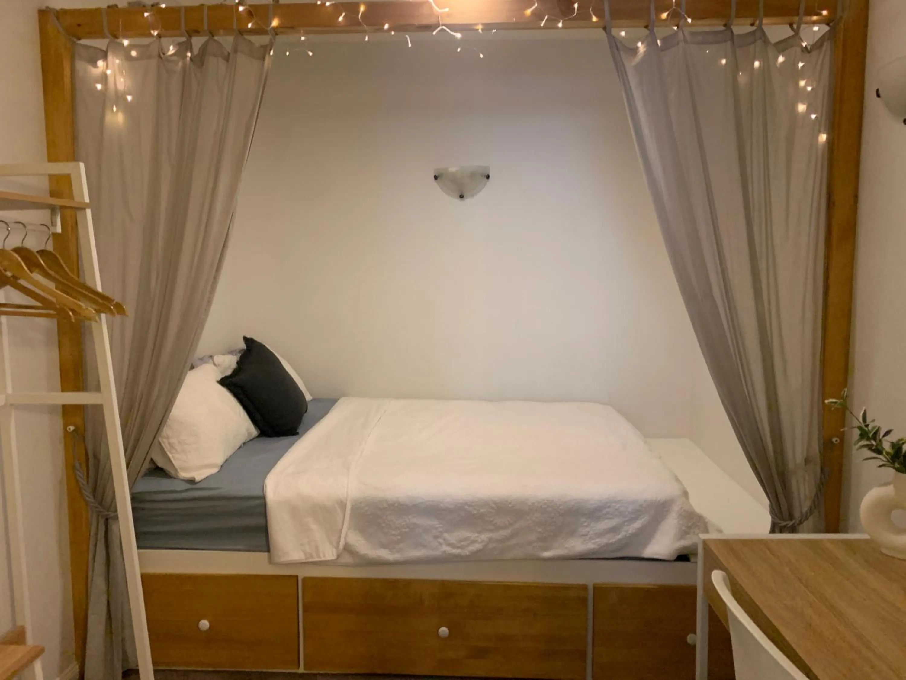 Bed in The Lakes Resort Cairns