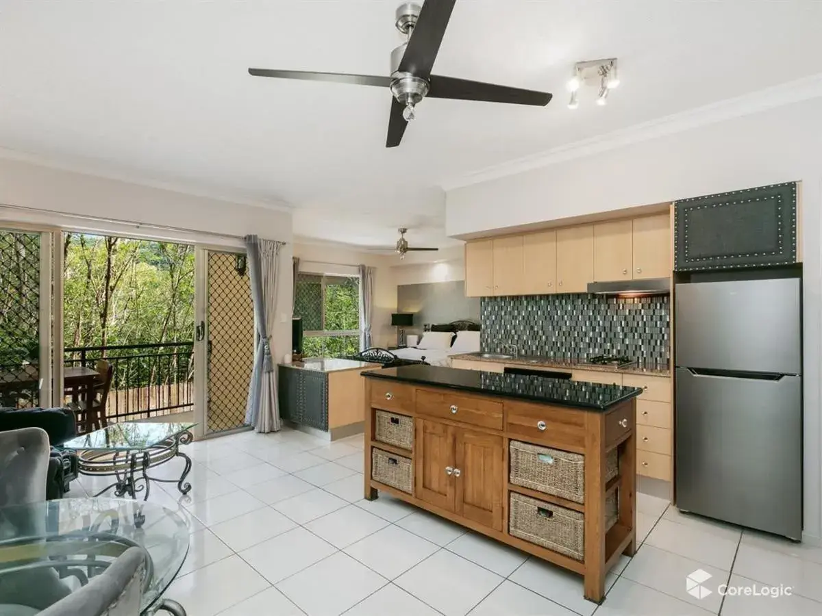 Deluxe King Studio in The Lakes Resort Cairns Deluxe King Studio in The Lakes Resort Cairns