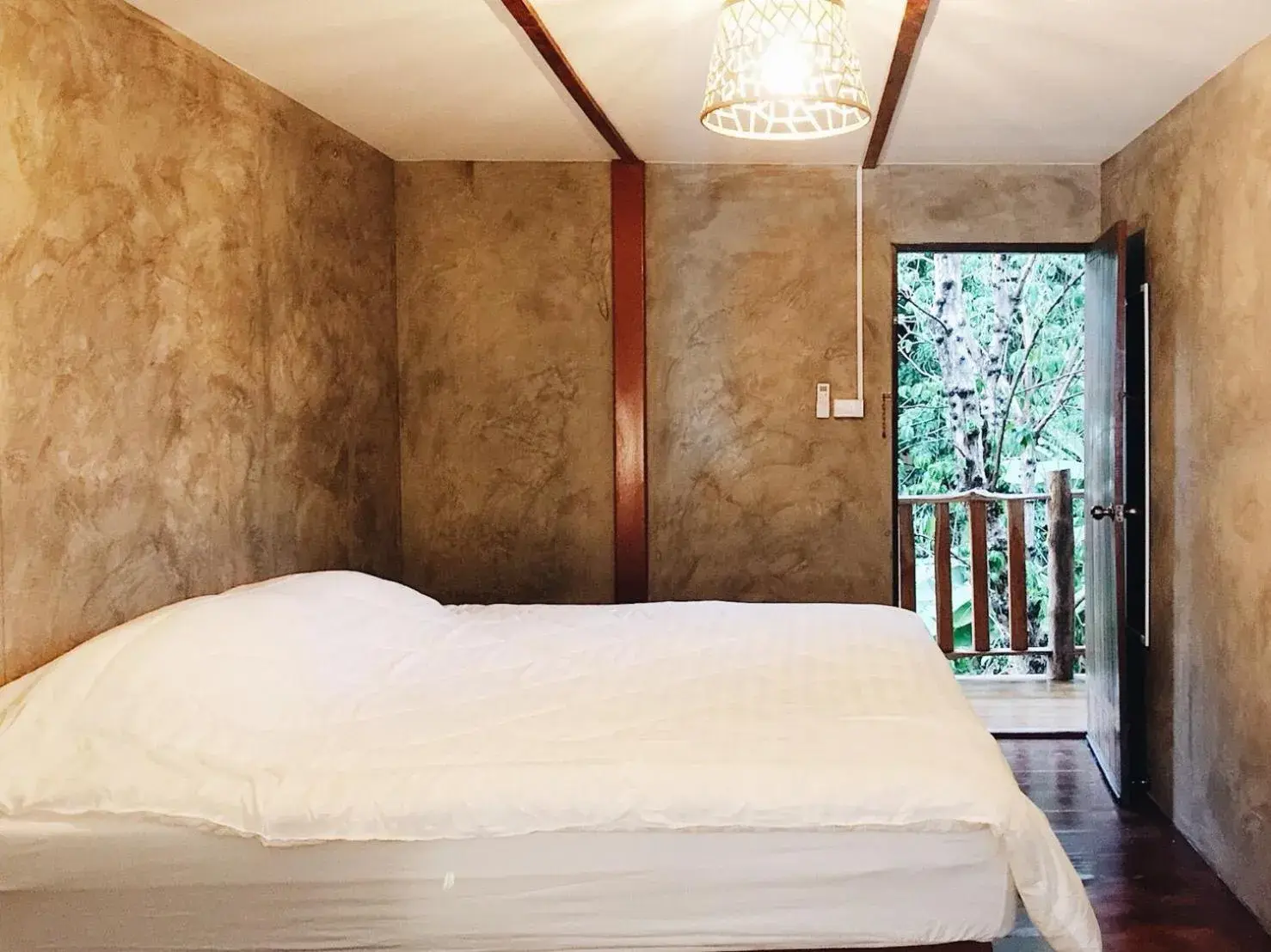 Standard Double or Twin Room in Petit Paramata Standard Double or Twin Room in Petit Paramata