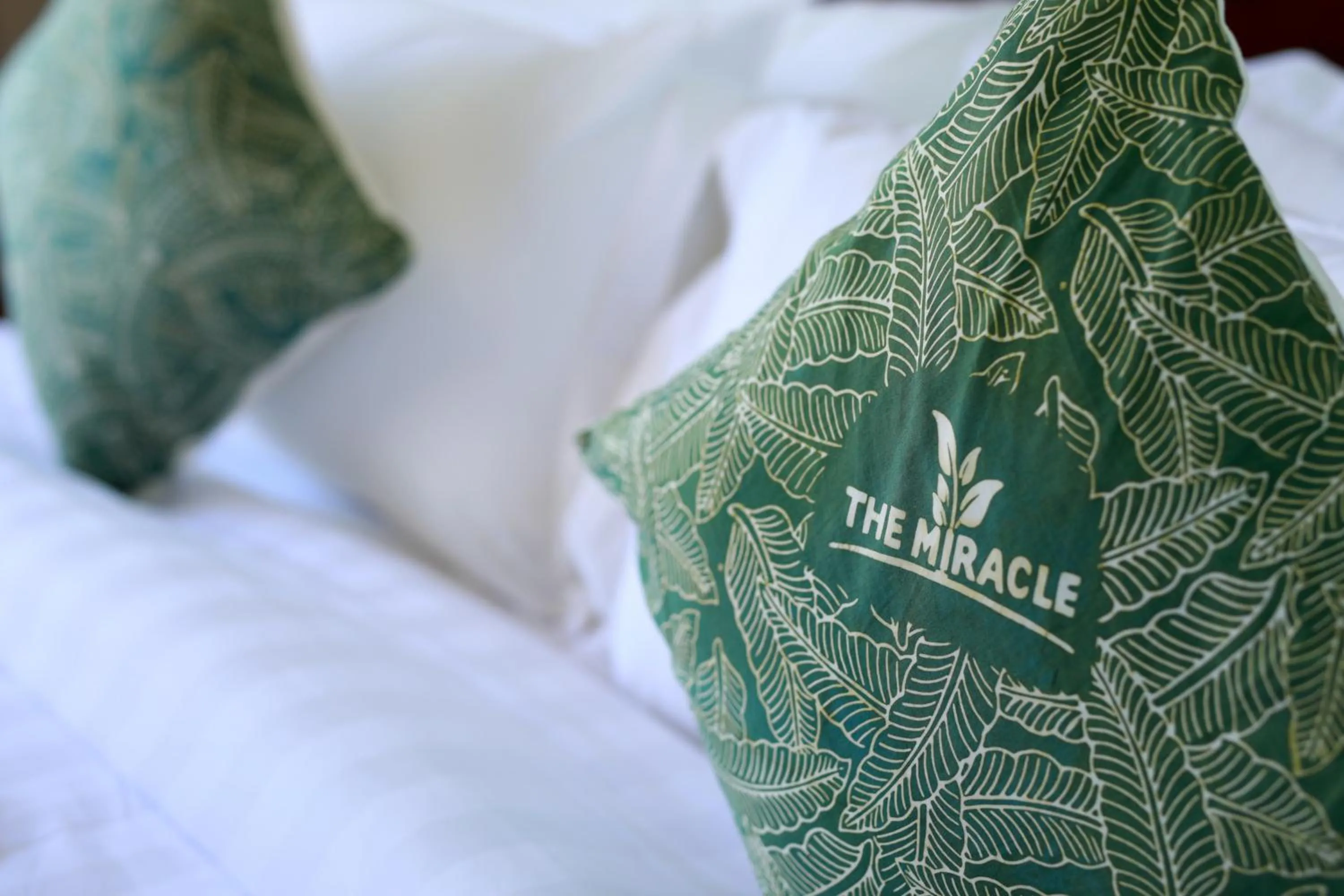 Logo/Certificate/Sign, Bed in The Miracle Villa Nusa Dua