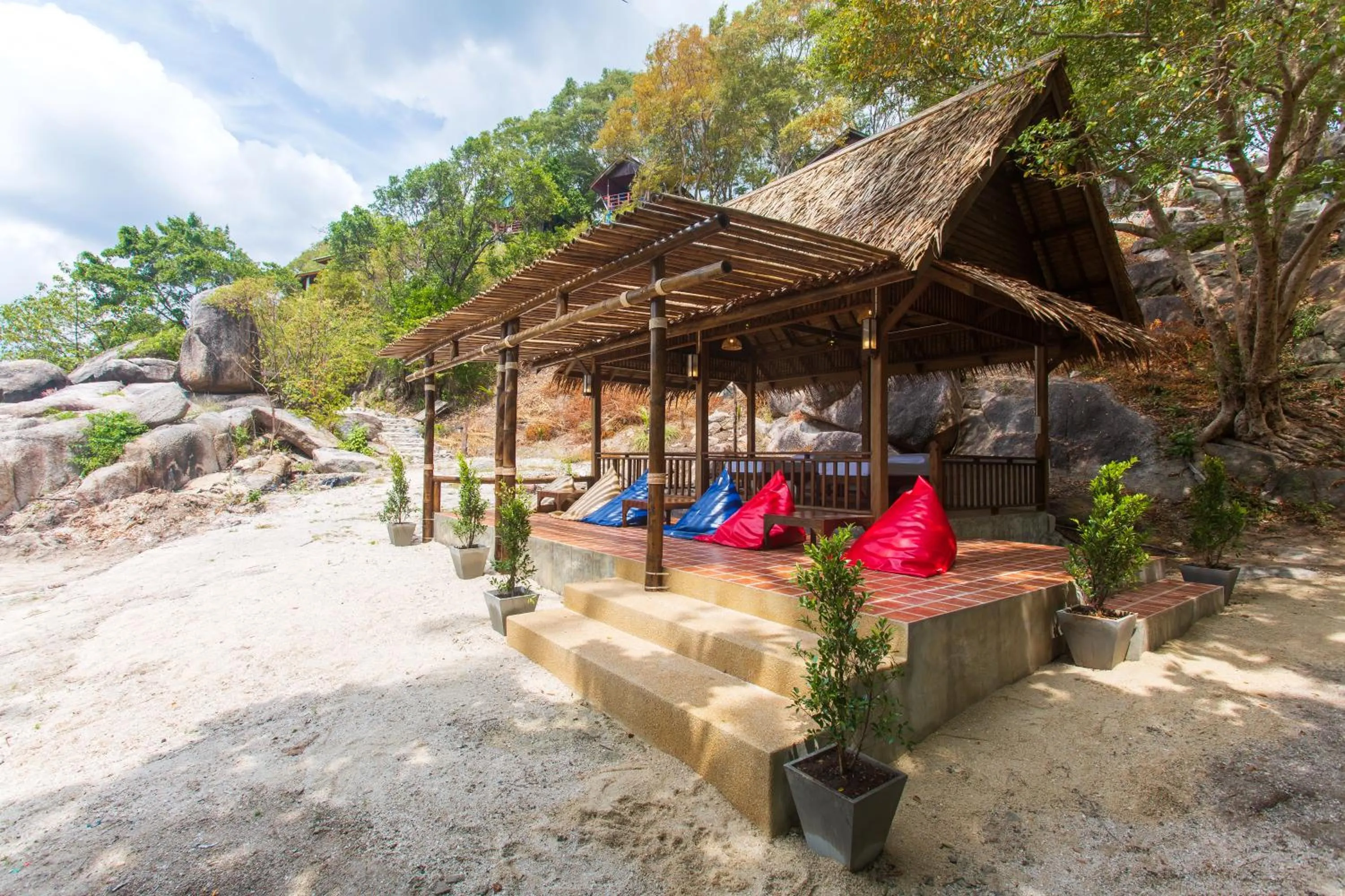 Massage in Koh Tao Relax Freedom Beach Resort
