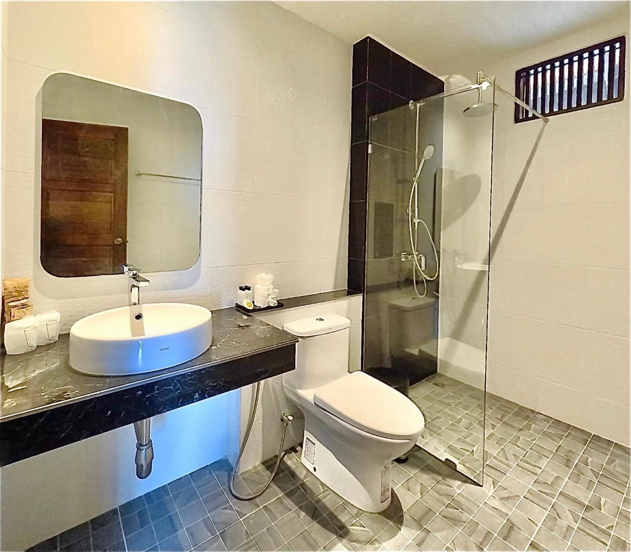 Koh Tao Relax Freedom Beach Resort