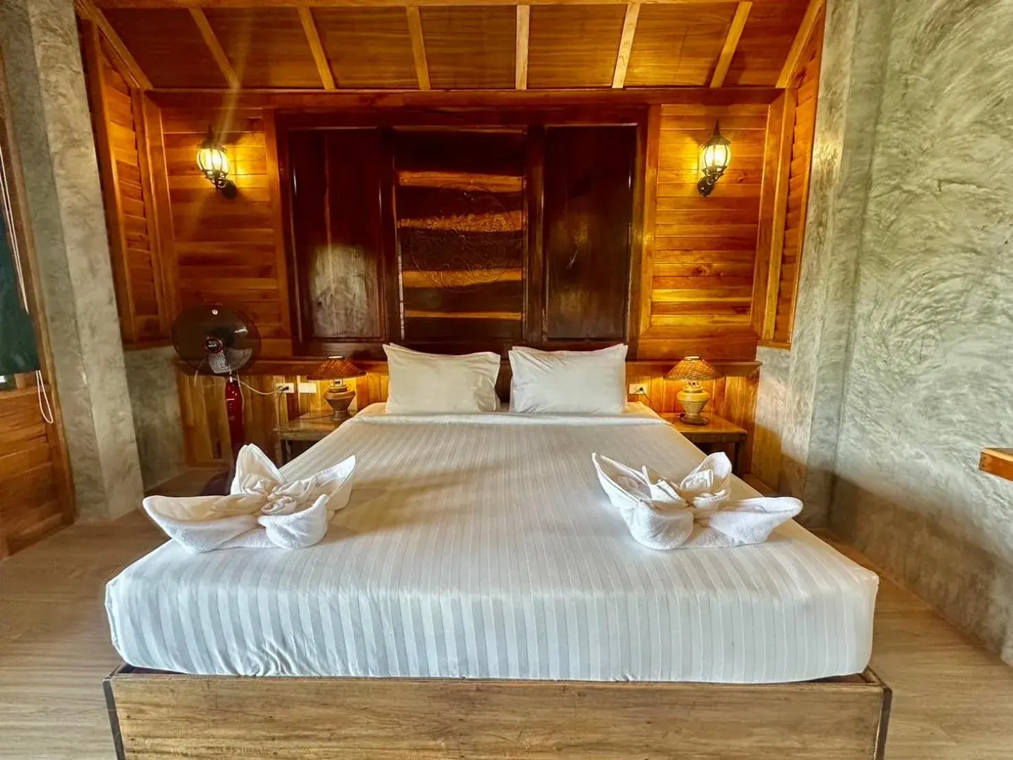 Bed in Koh Tao Relax Freedom Beach Resort Bed in Koh Tao Relax Freedom Beach Resort