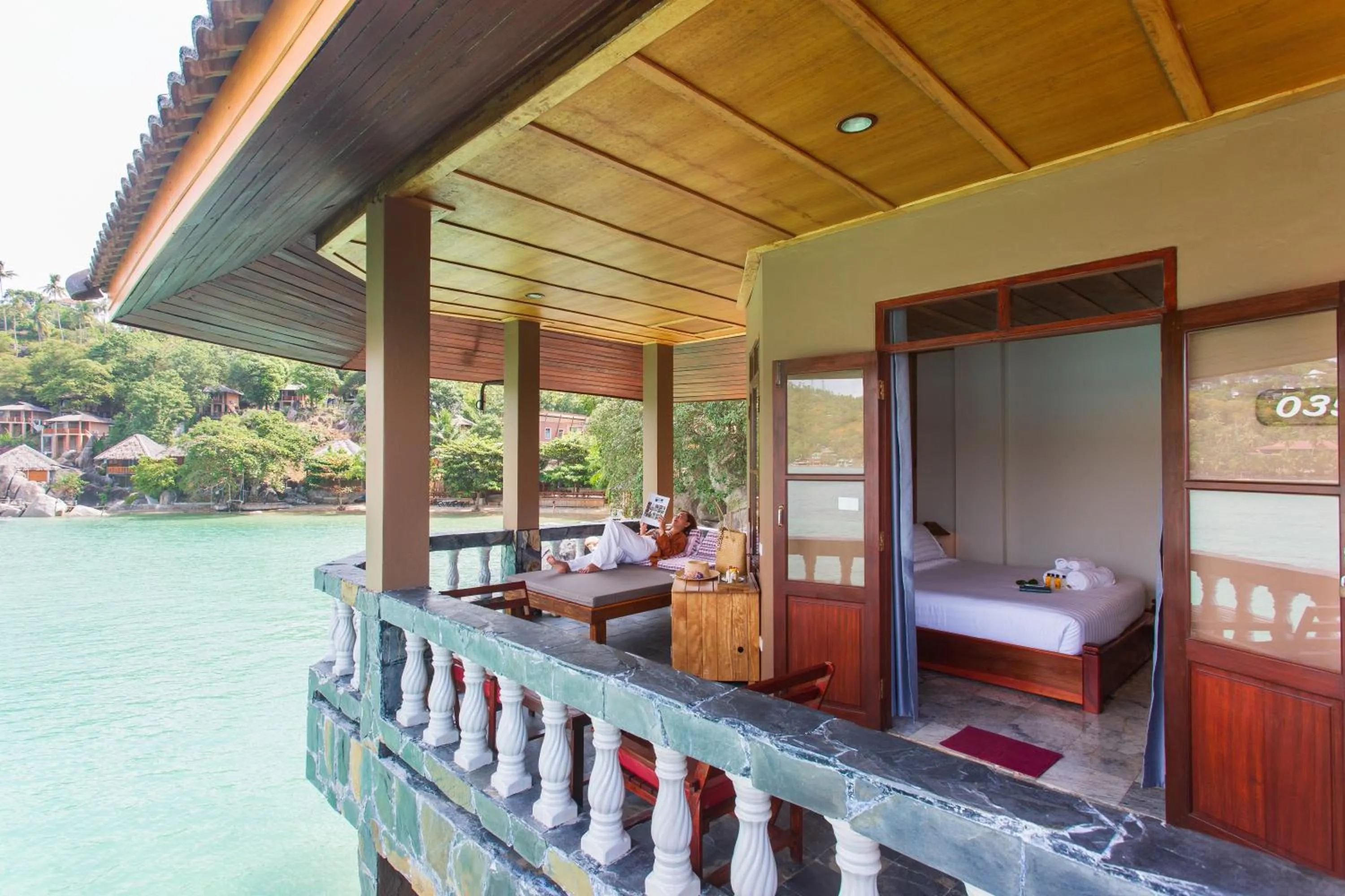 Balcony/Terrace in Koh Tao Relax Freedom Beach Resort