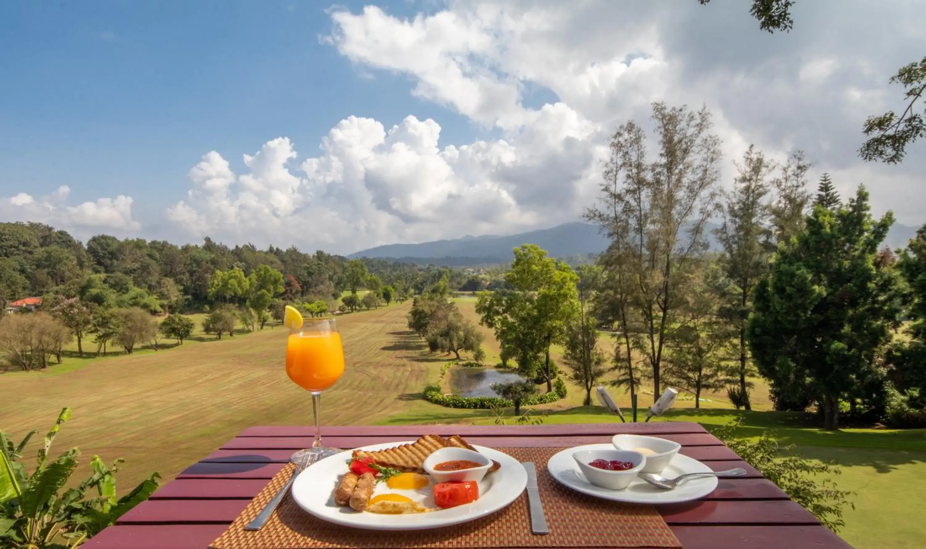 Golf View Room with Balcony (Stay 2 nights & above, Enjoy a bucket of Pint Beer once per stay) in Amritara Ambatty Greens Resort Golf View Room with Balcony (Stay 2 nights & above, Enjoy a bucket of Pint Beer once per stay) in Amritara Ambatty Greens Resort