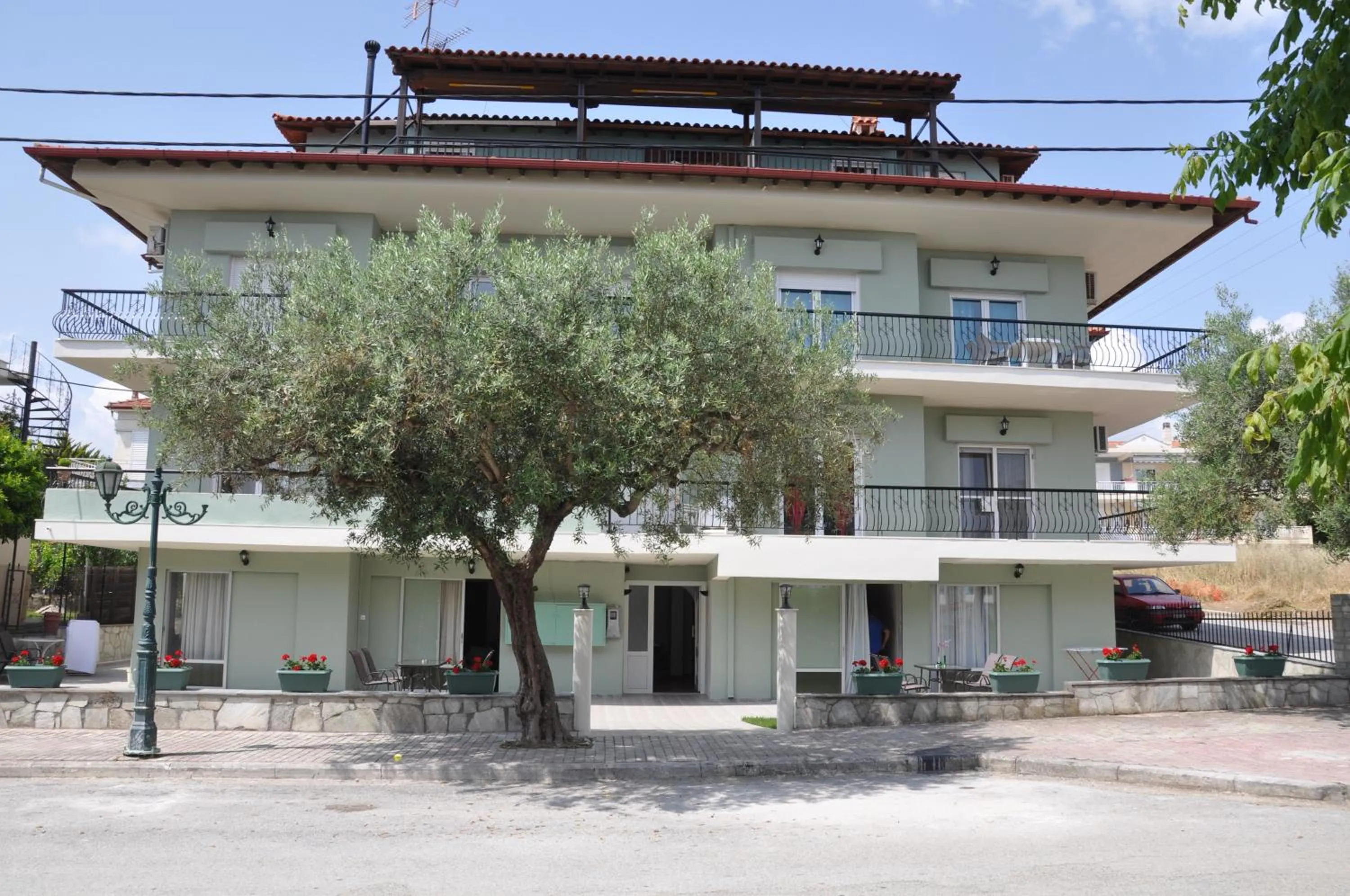 Property building in Kokkos Brothers