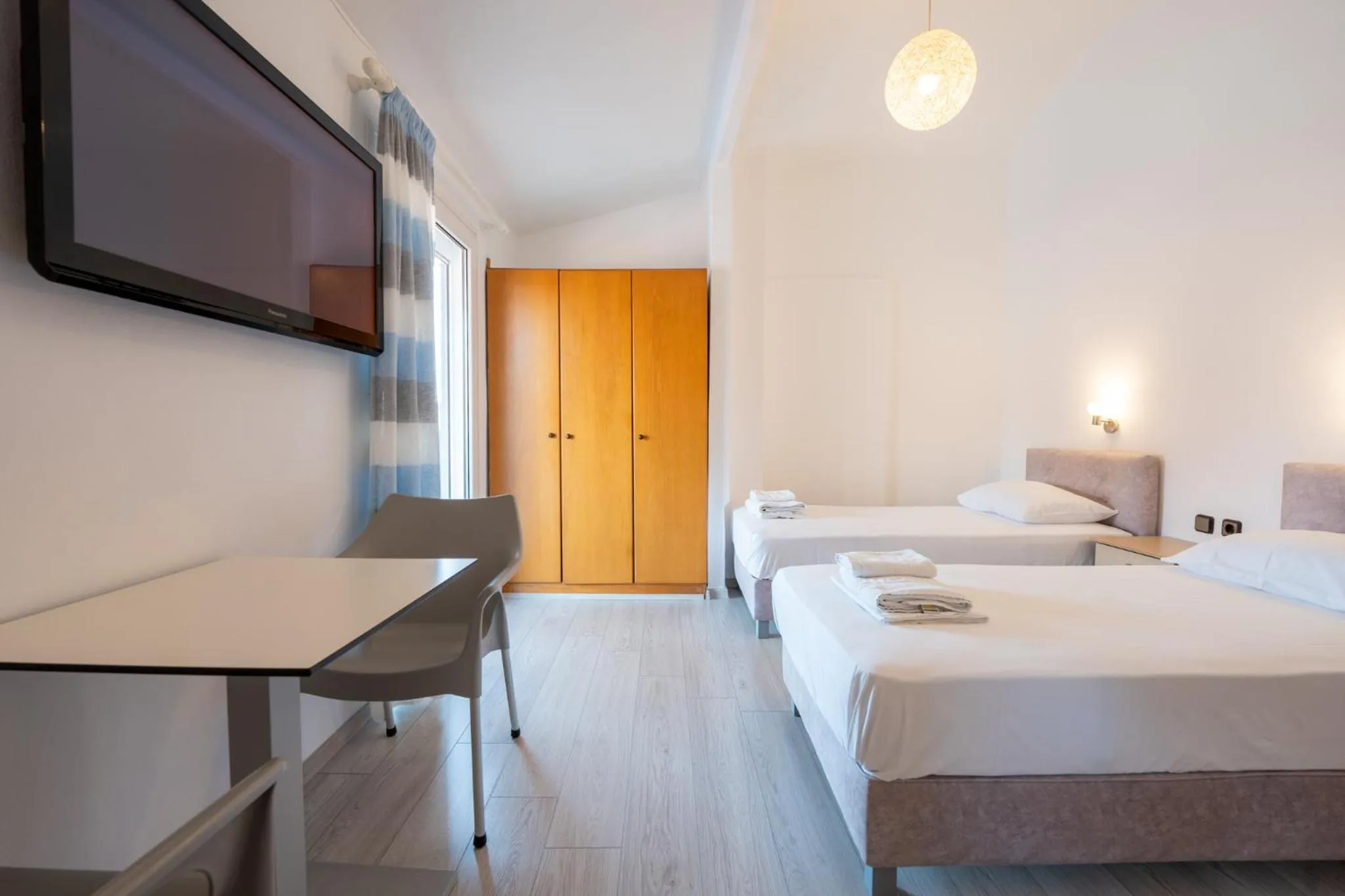 Bedroom in Kokkos Brothers