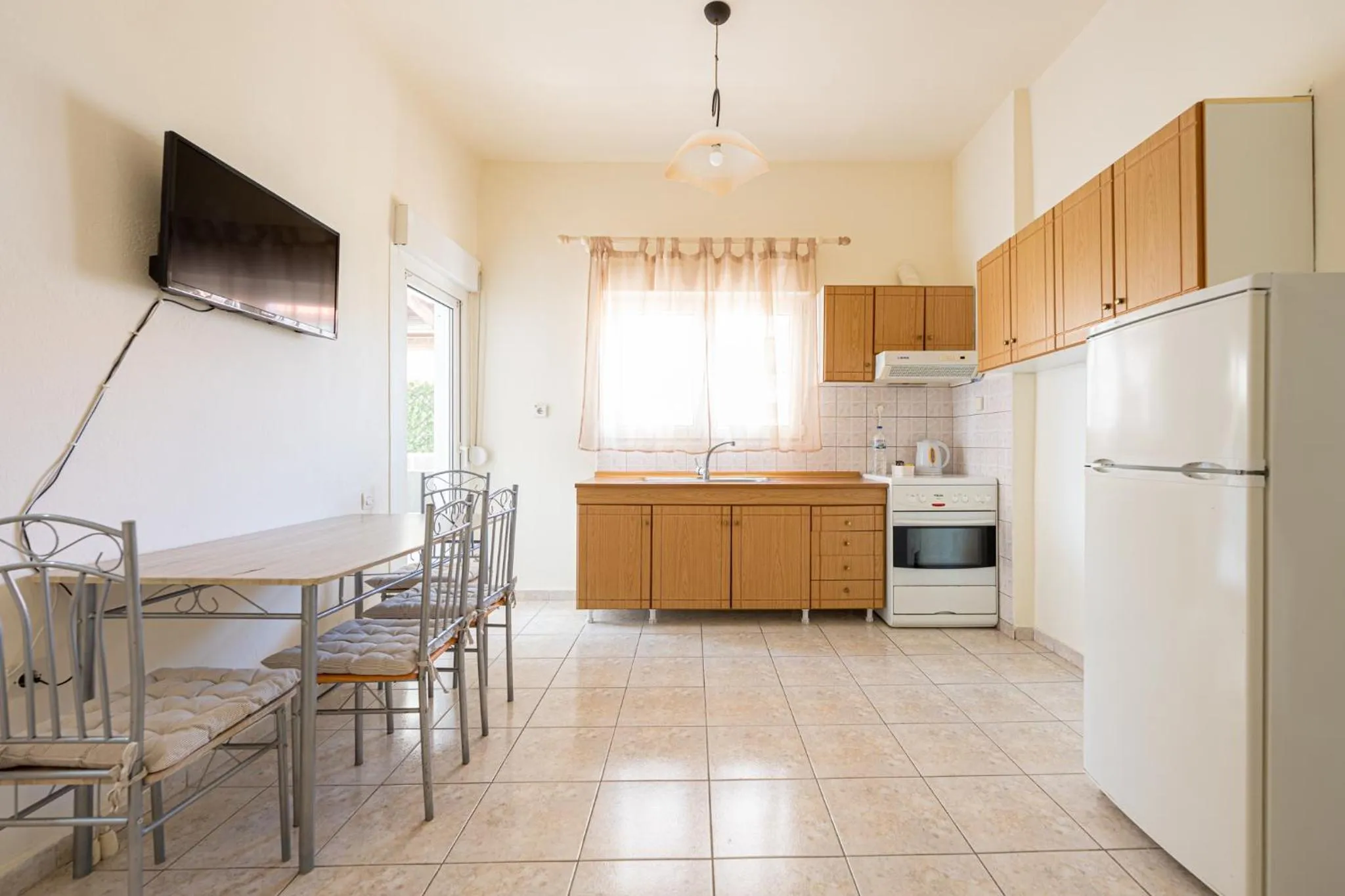 kitchen in Kokkos Brothers