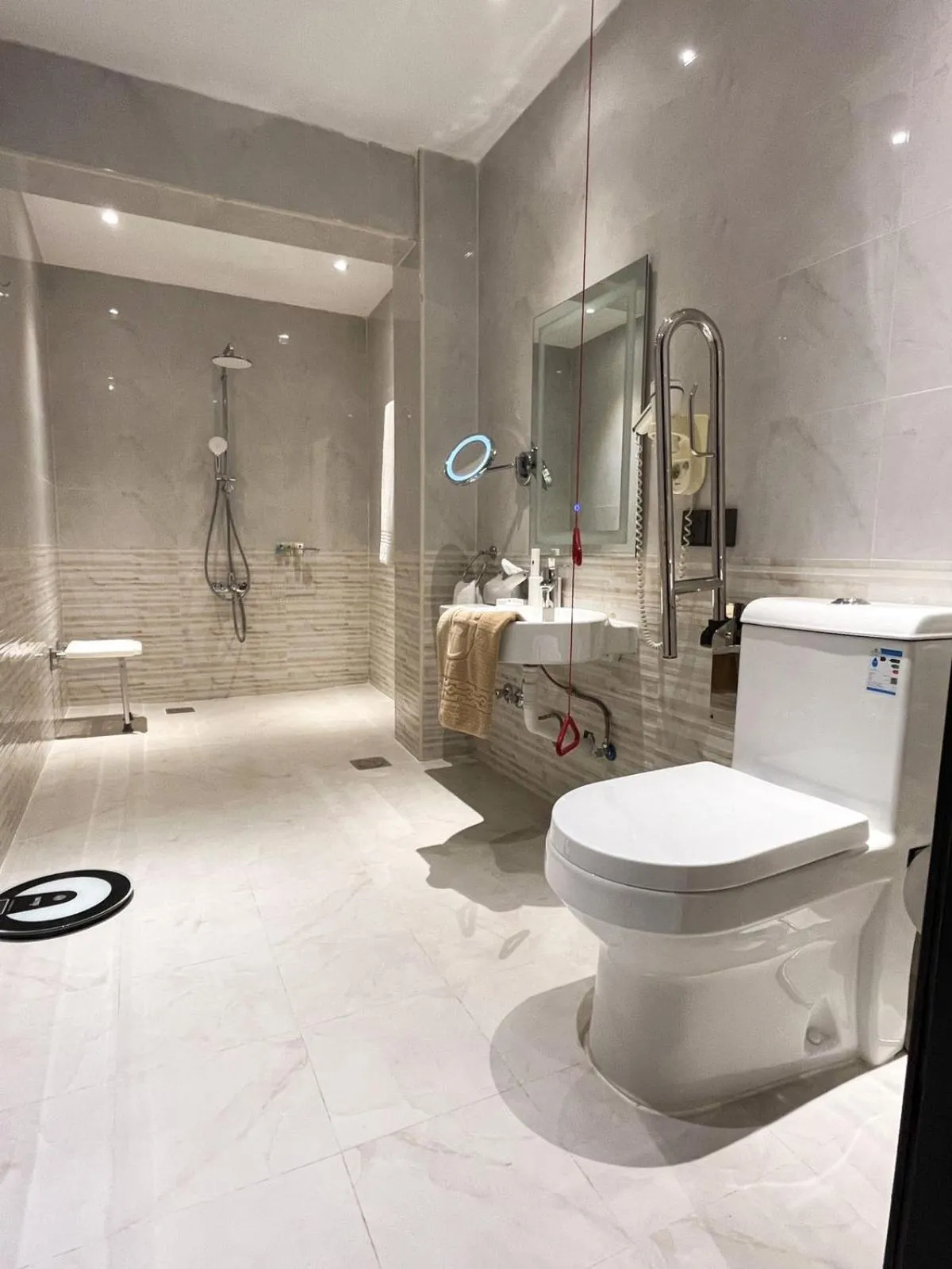 Toilet in Al Gosaibi Hotel - Villa