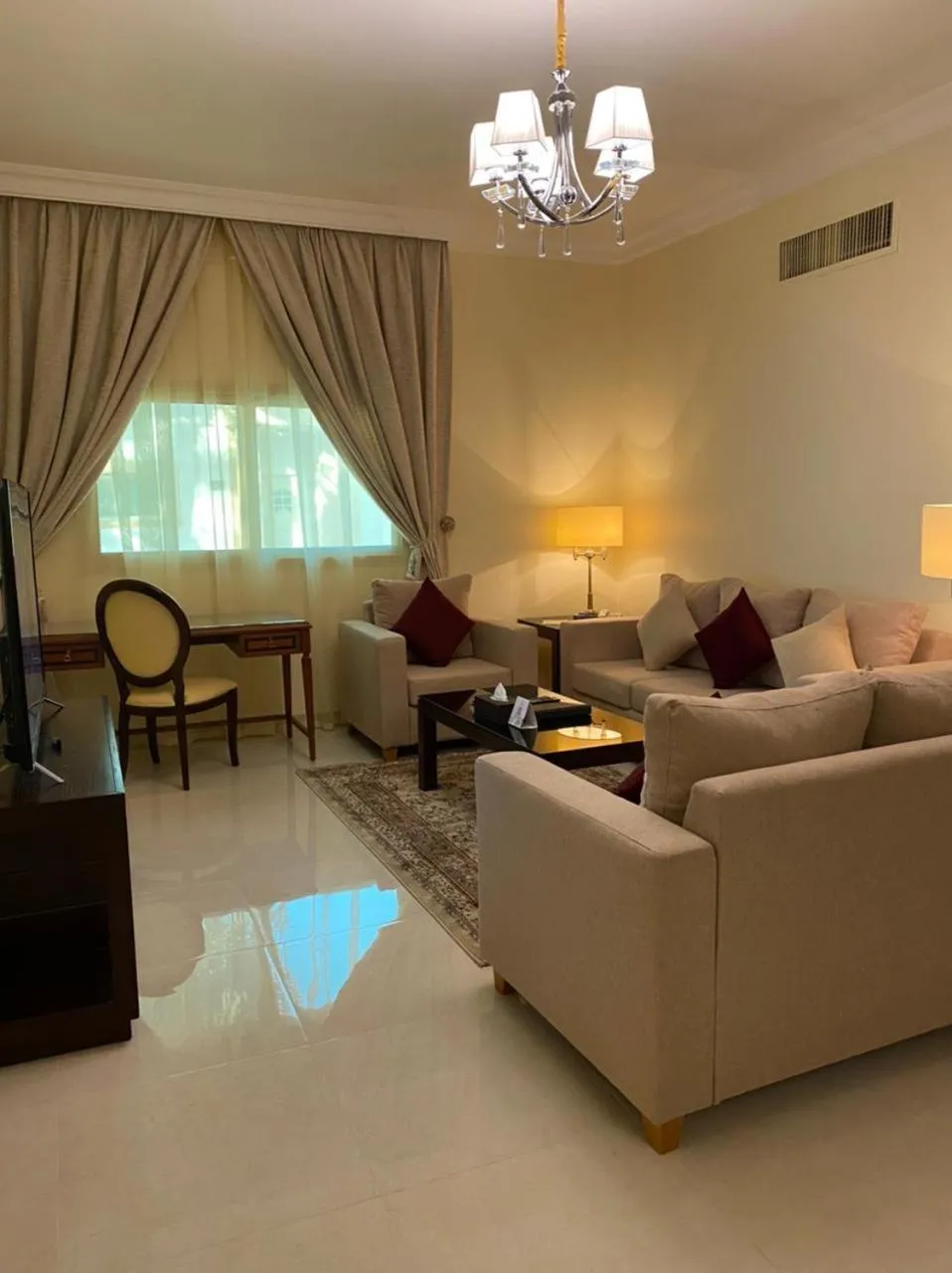 Al Gosaibi Hotel - Villa