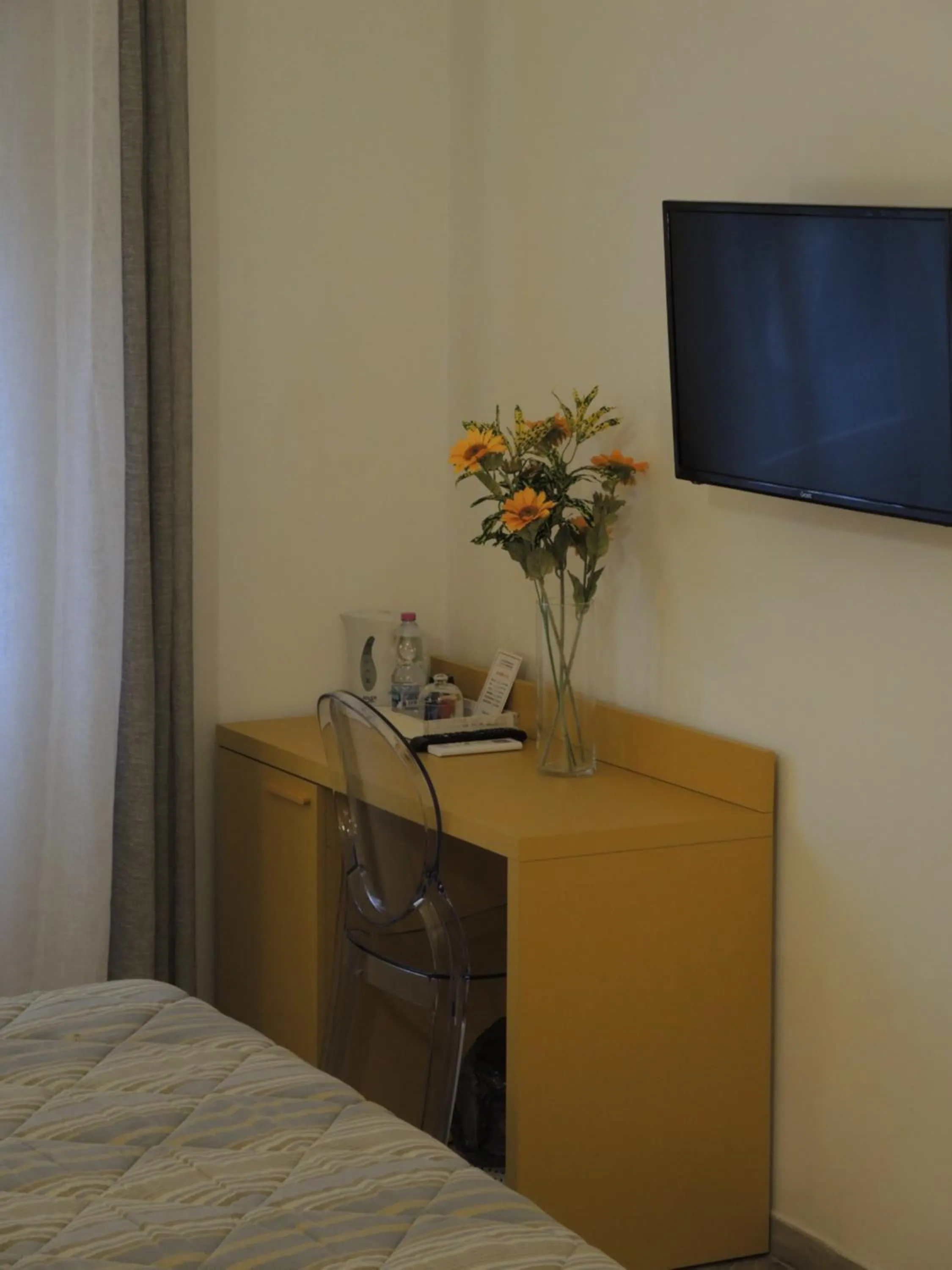 Bed in B&B Ariston Pisa Tower