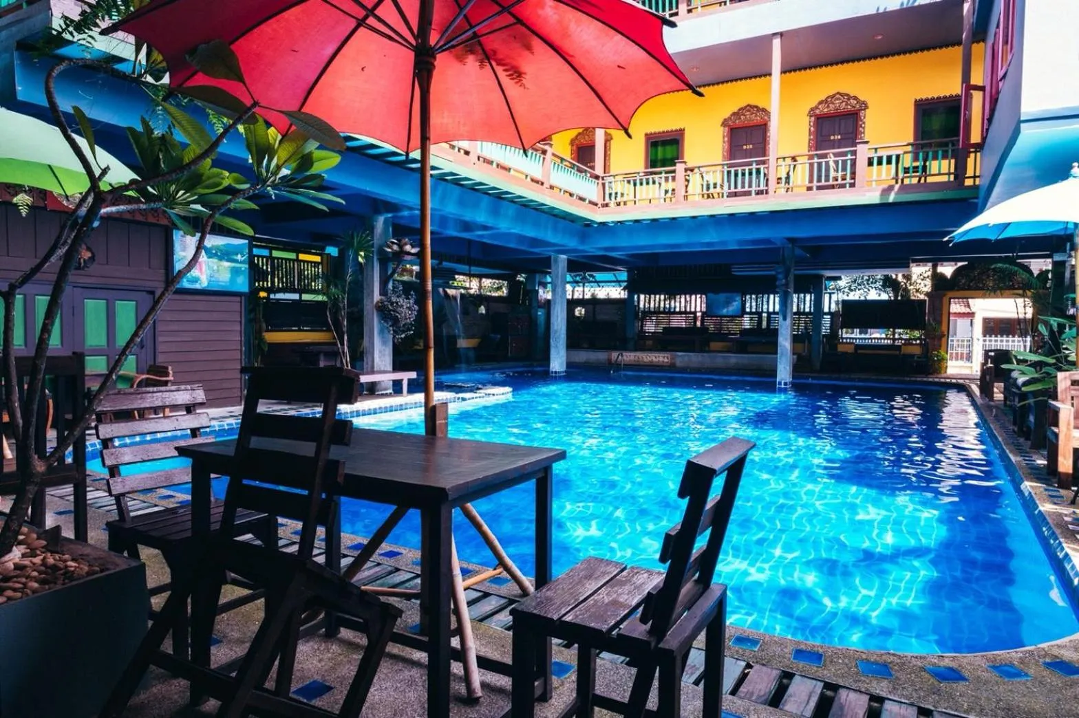 Swimming pool in Lanna Boutique Resort