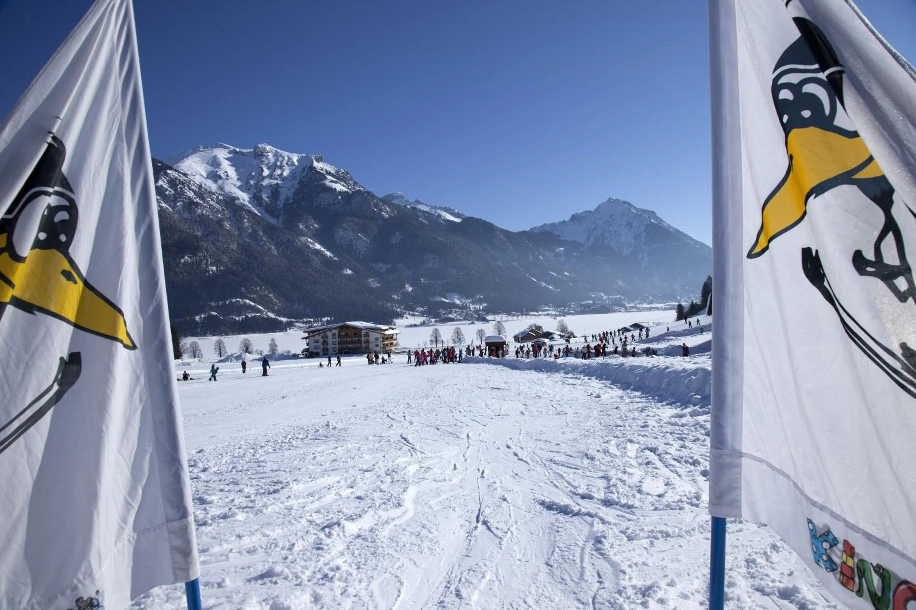 Ski School in Hotel Bergland