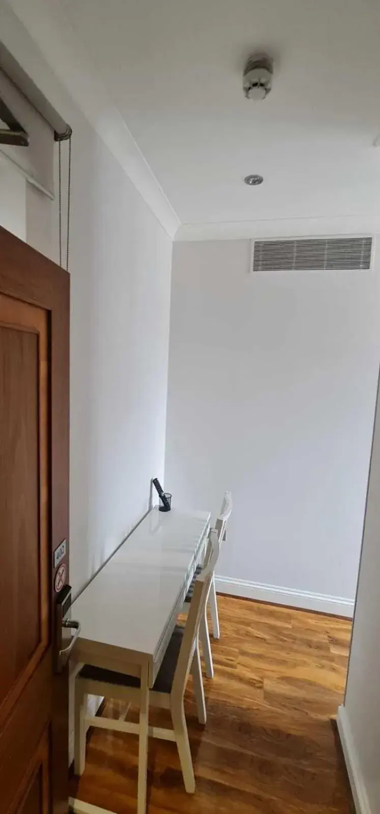 Superior Junior Twin Room in MSK Hotel 82 Superior Junior Twin Room in MSK Hotel 82