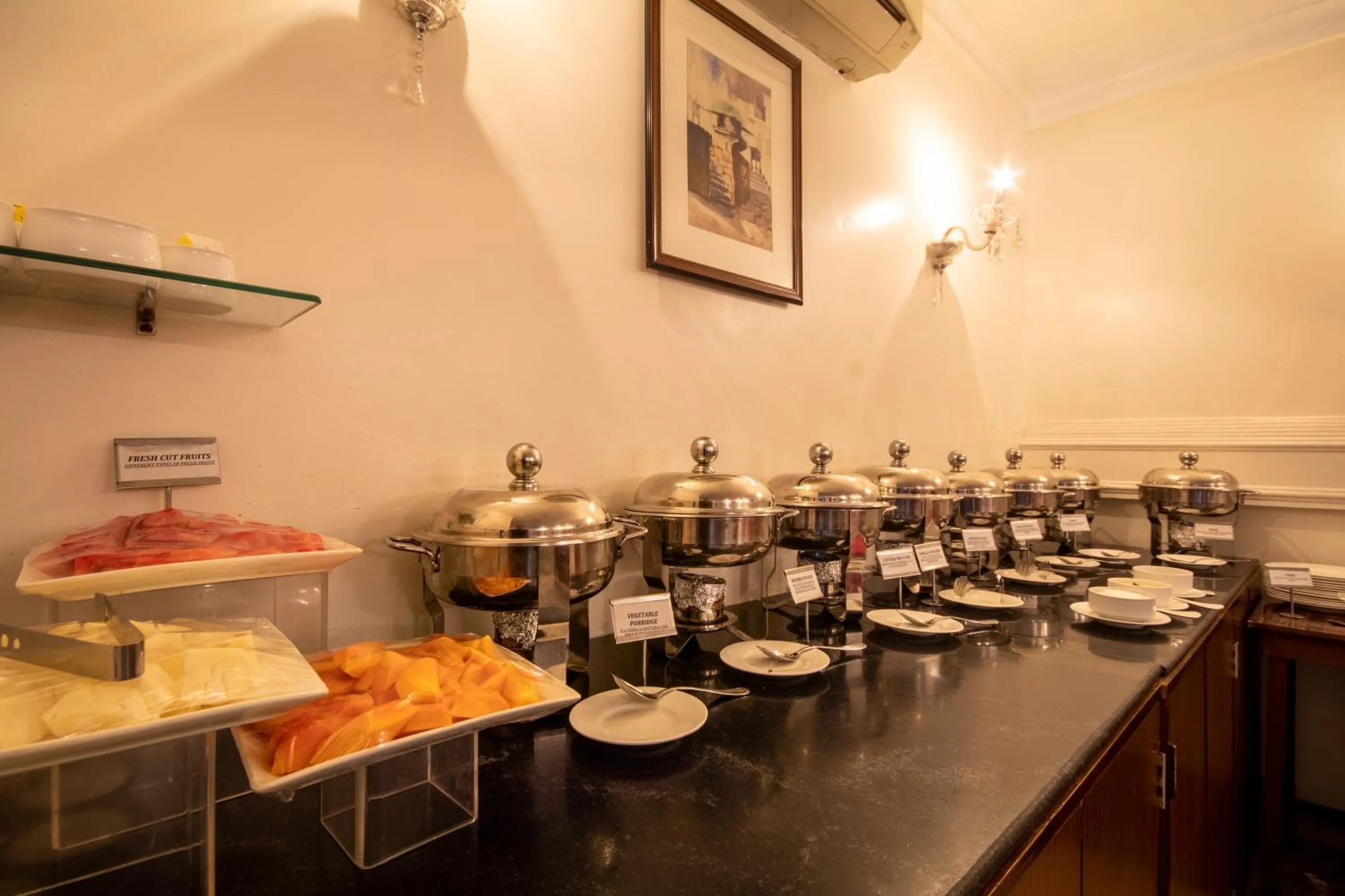Restaurant/places to eat in Amritara Suryauday Haveli