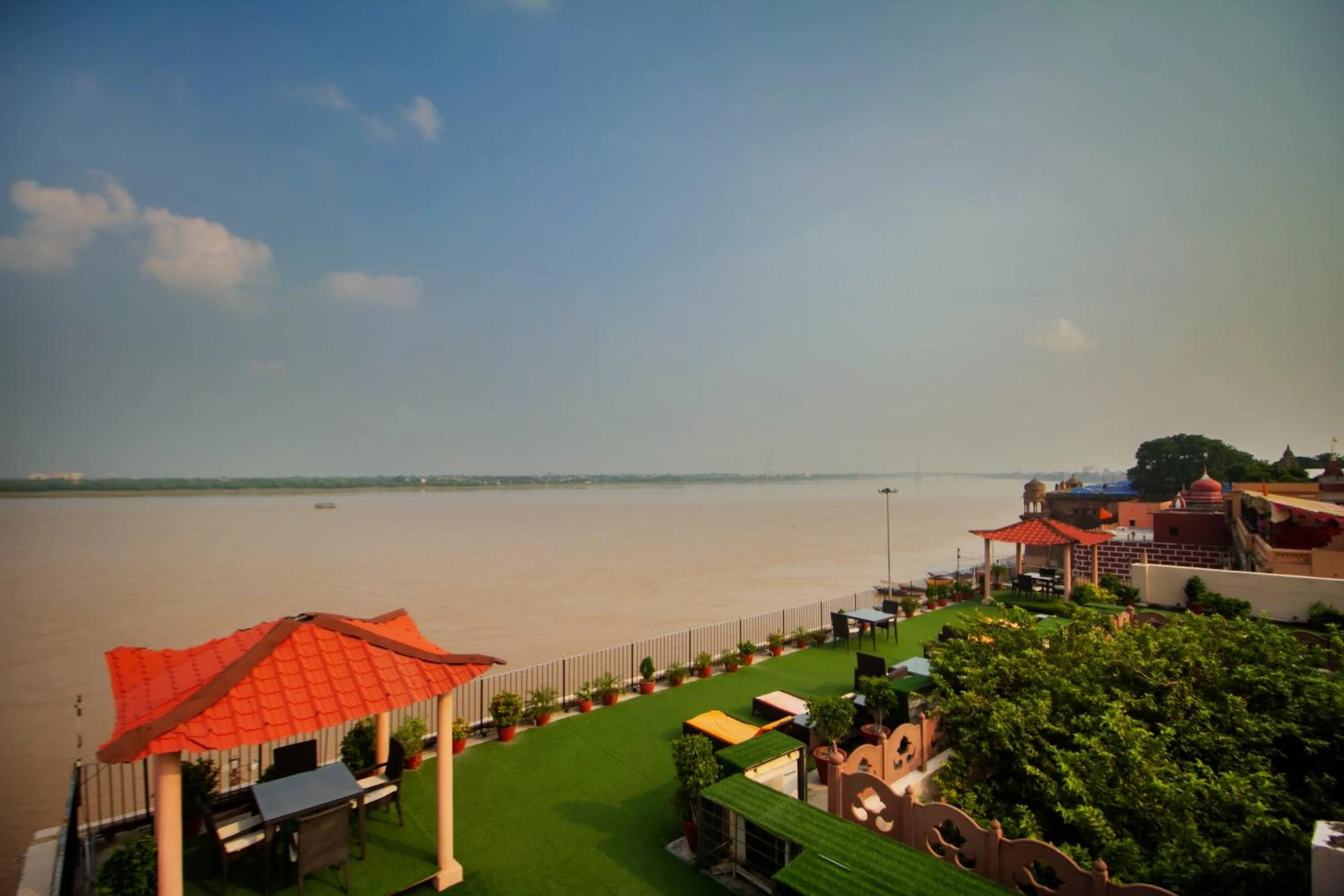 River view in Amritara Suryauday Haveli