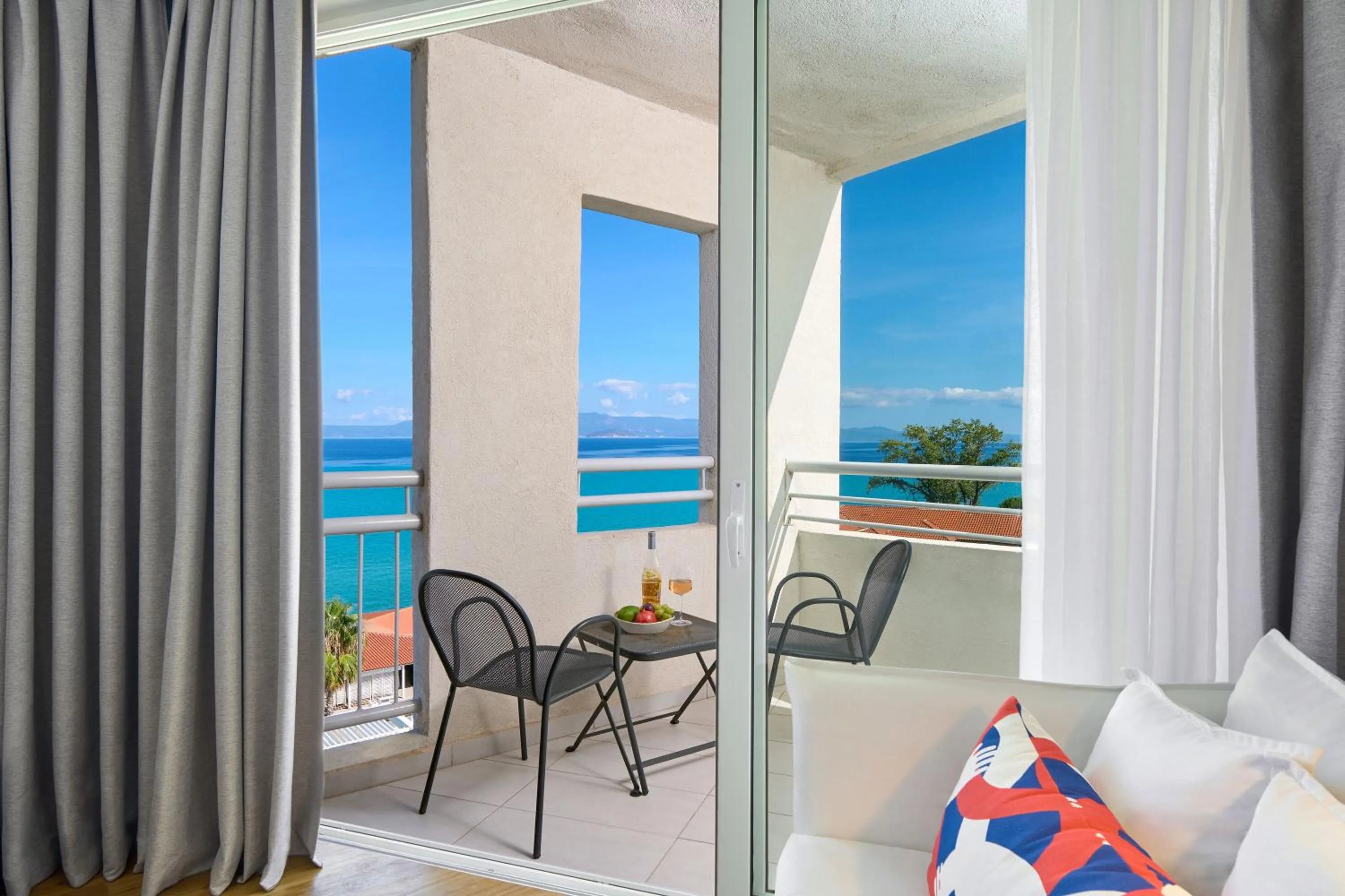 Sea view, Bed in Domes Noruz Kassandra, Halkidiki - Adults Only