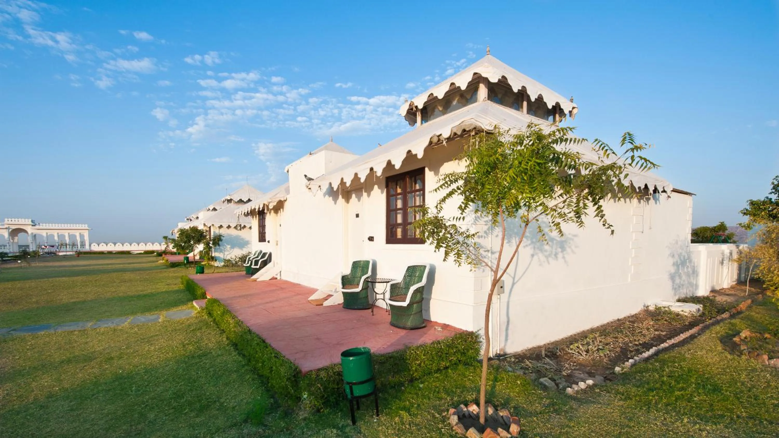 Garden view in Aaram Baagh Pushkar by Pachar Group