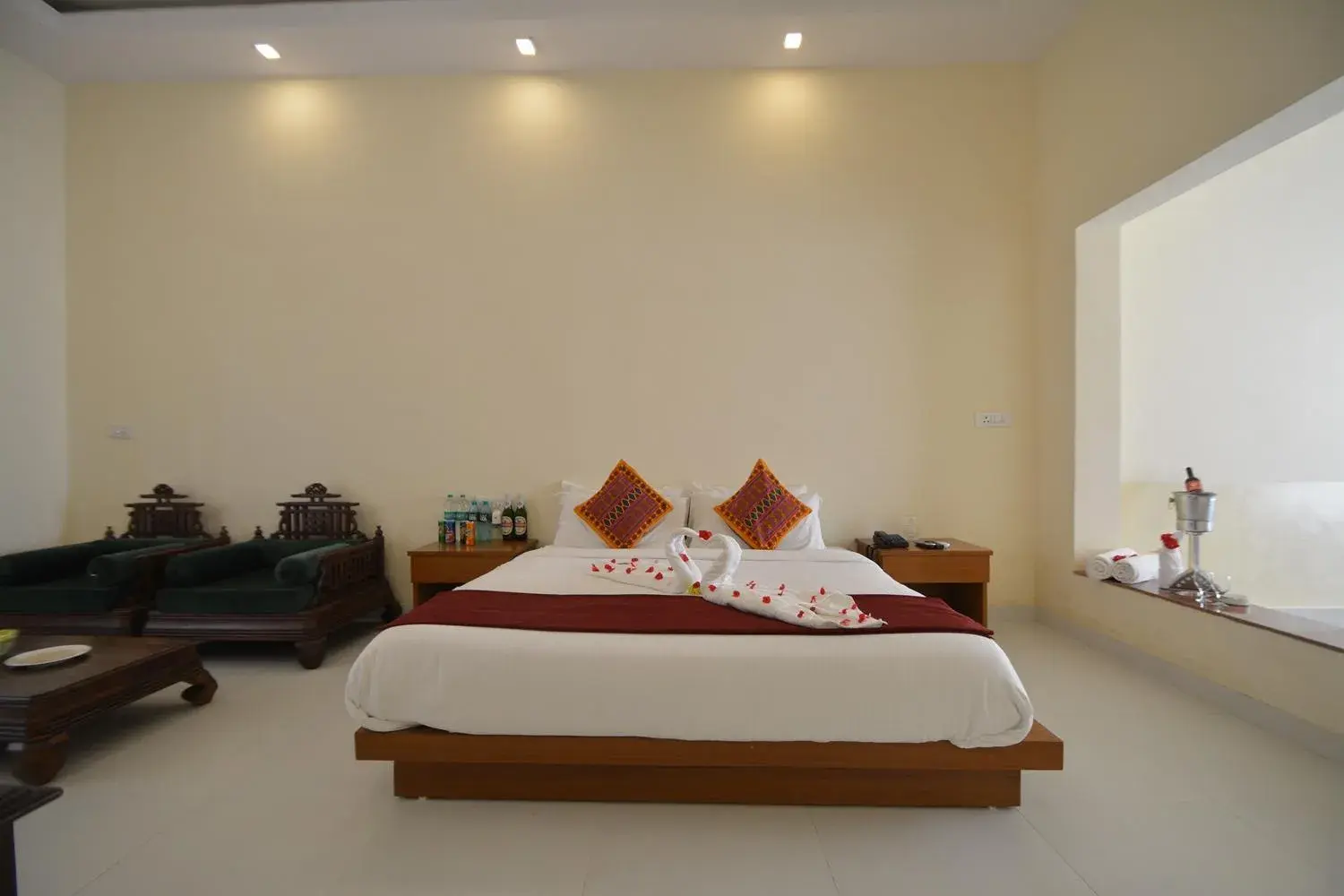 Bedroom, Bed in Aaram Baagh Pushkar by Pachar Group Bedroom, Bed in Aaram Baagh Pushkar by Pachar Group