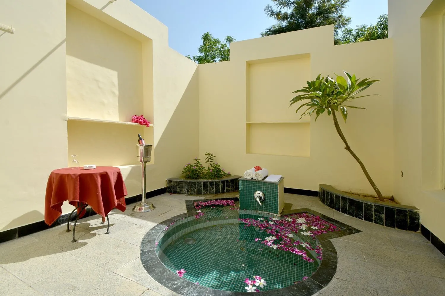 Aaram Baagh Pushkar by Pachar Group