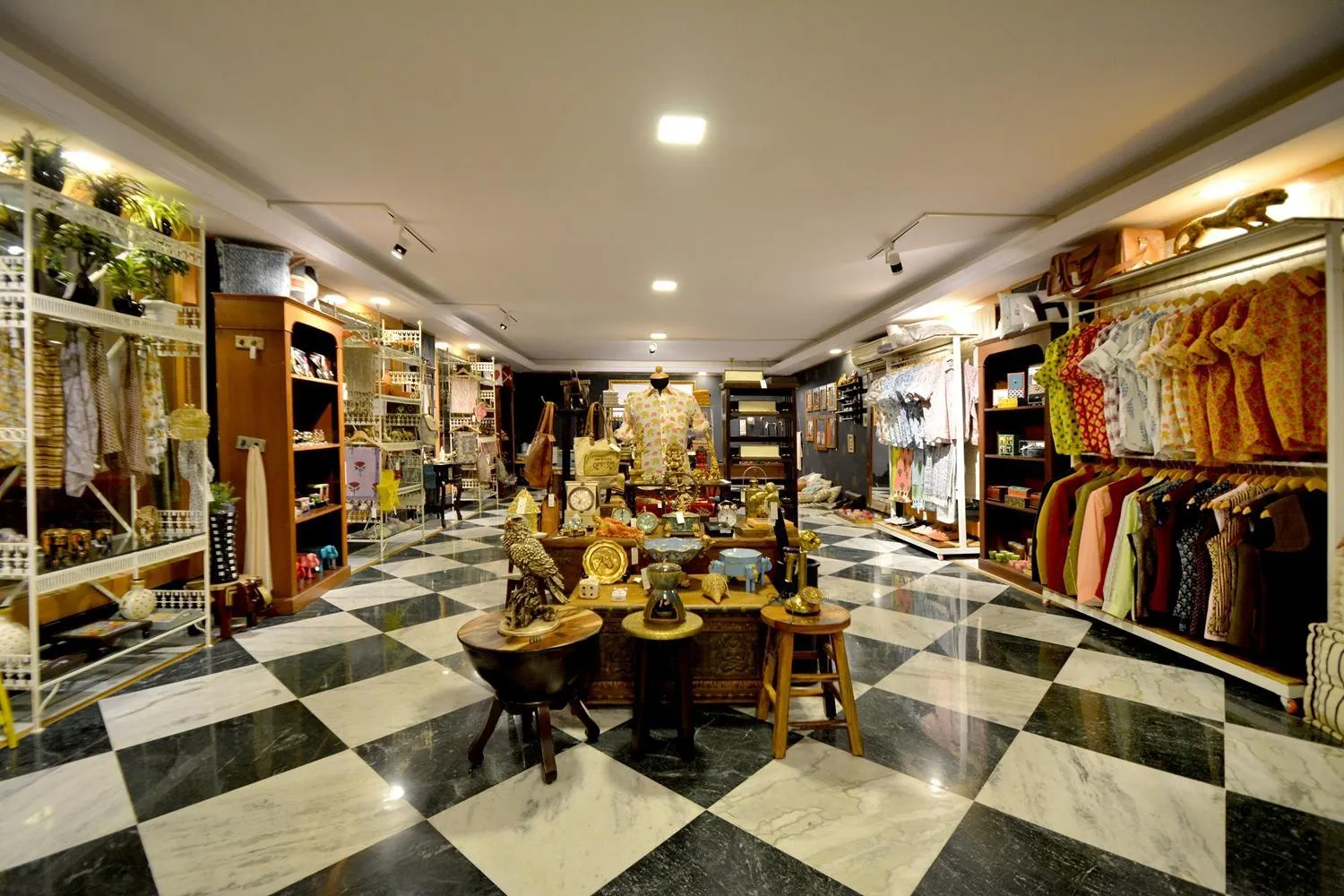 On-site shops in Aaram Baagh Pushkar by Pachar Group