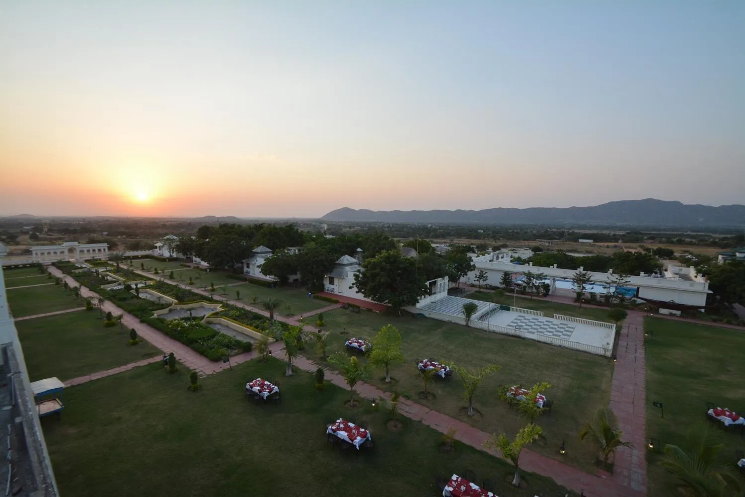 Aaram Baagh Pushkar by Pachar Group