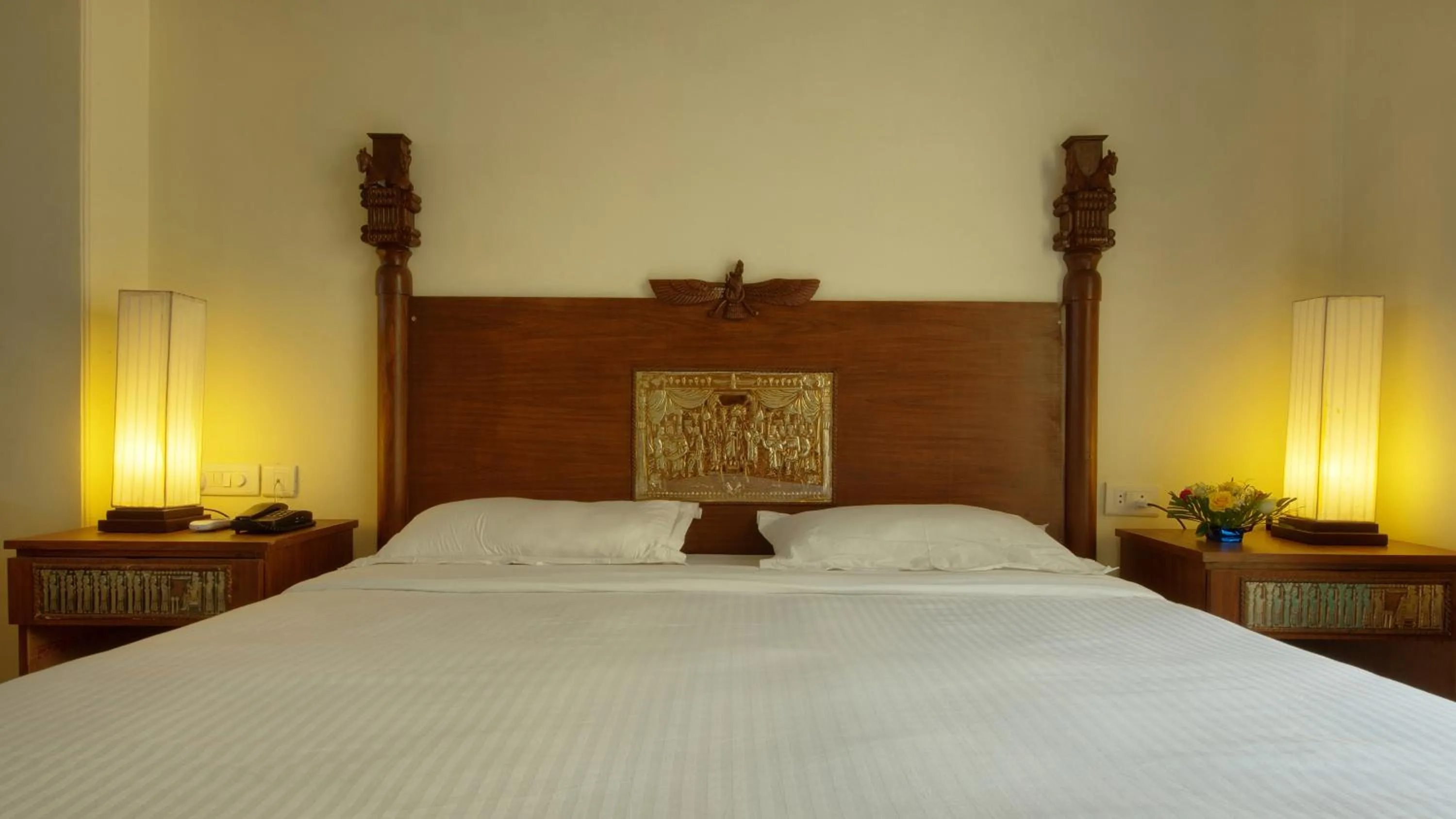 Bed in Aaram Baagh Pushkar by Pachar Group