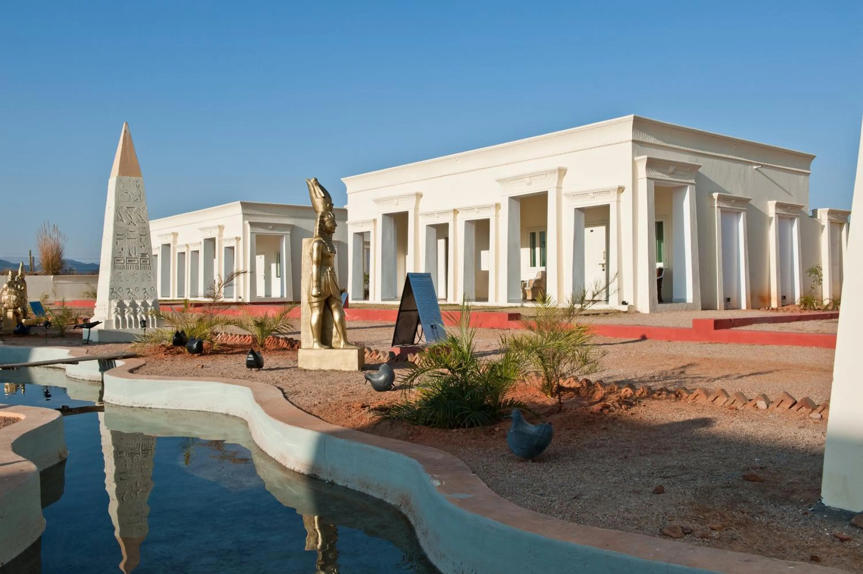 Garden view in Aaram Baagh Pushkar by Pachar Group