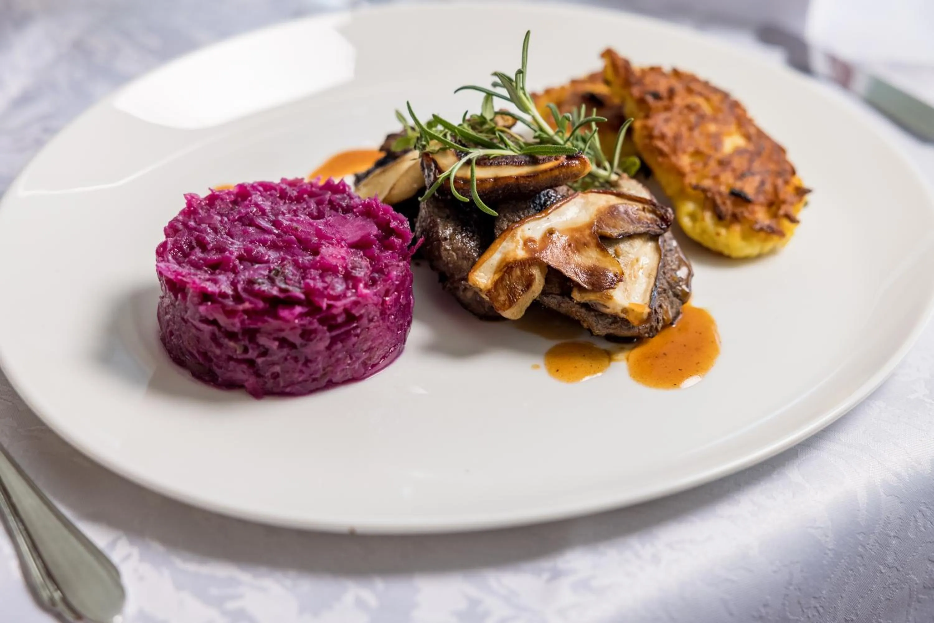 Restaurant/places to eat in Hotel Alpenhof