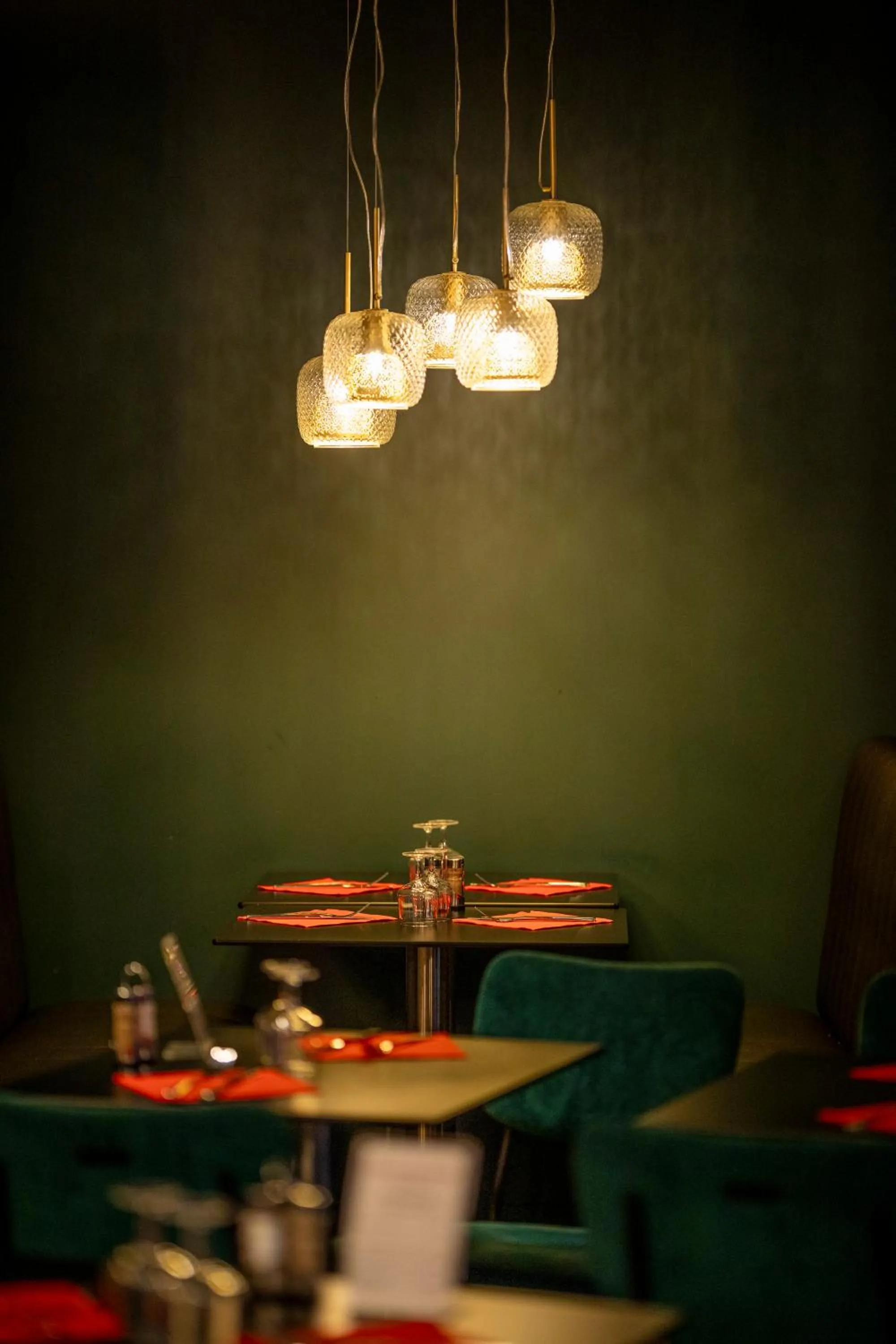 Restaurant/places to eat in Logis Hotel des Bourbons Montluçon Climatisé