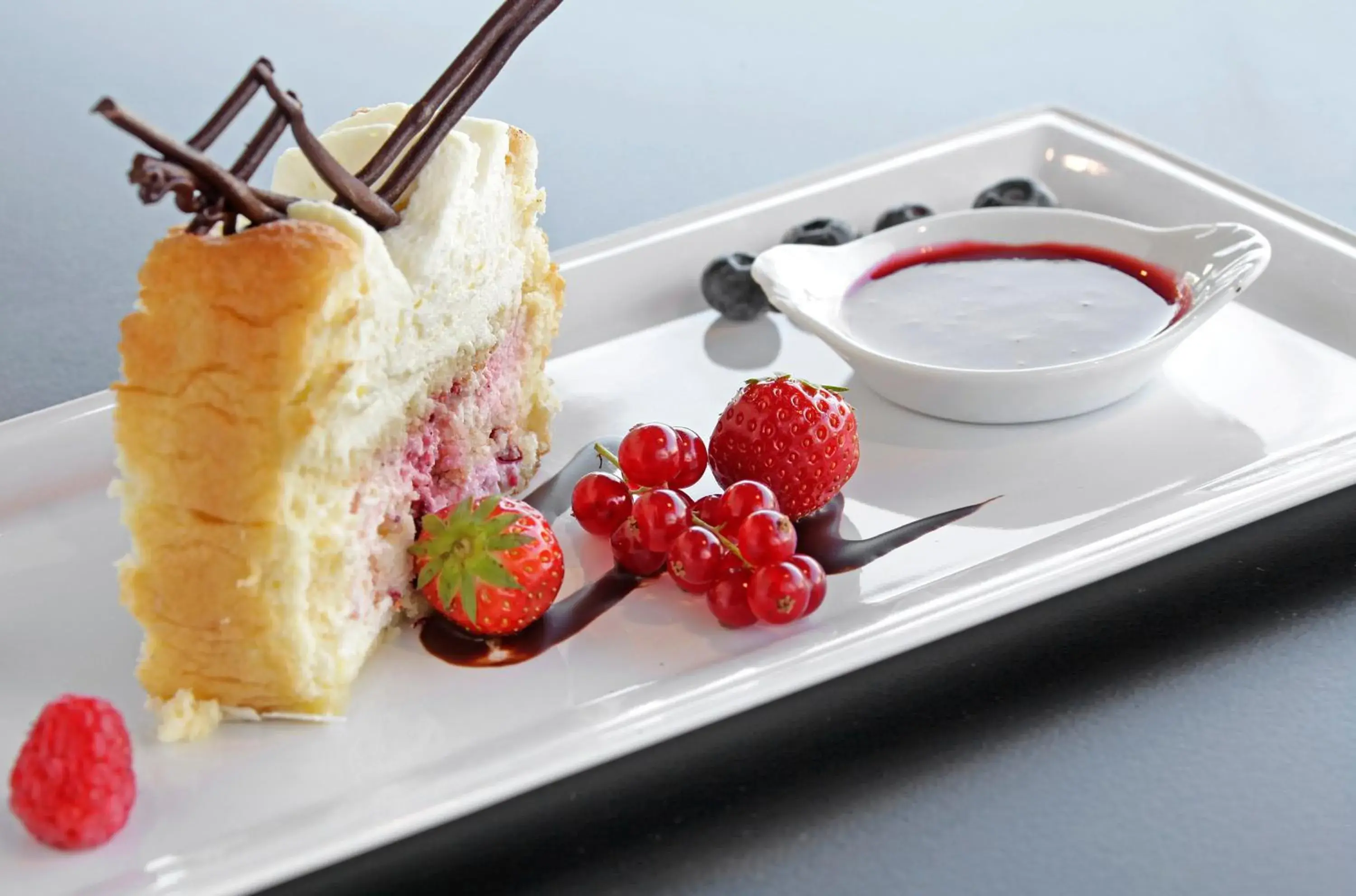 Restaurant/places to eat in Logis Hotel des Bourbons Montluçon Climatisé Restaurant/places to eat in Logis Hotel des Bourbons Montluçon Climatisé