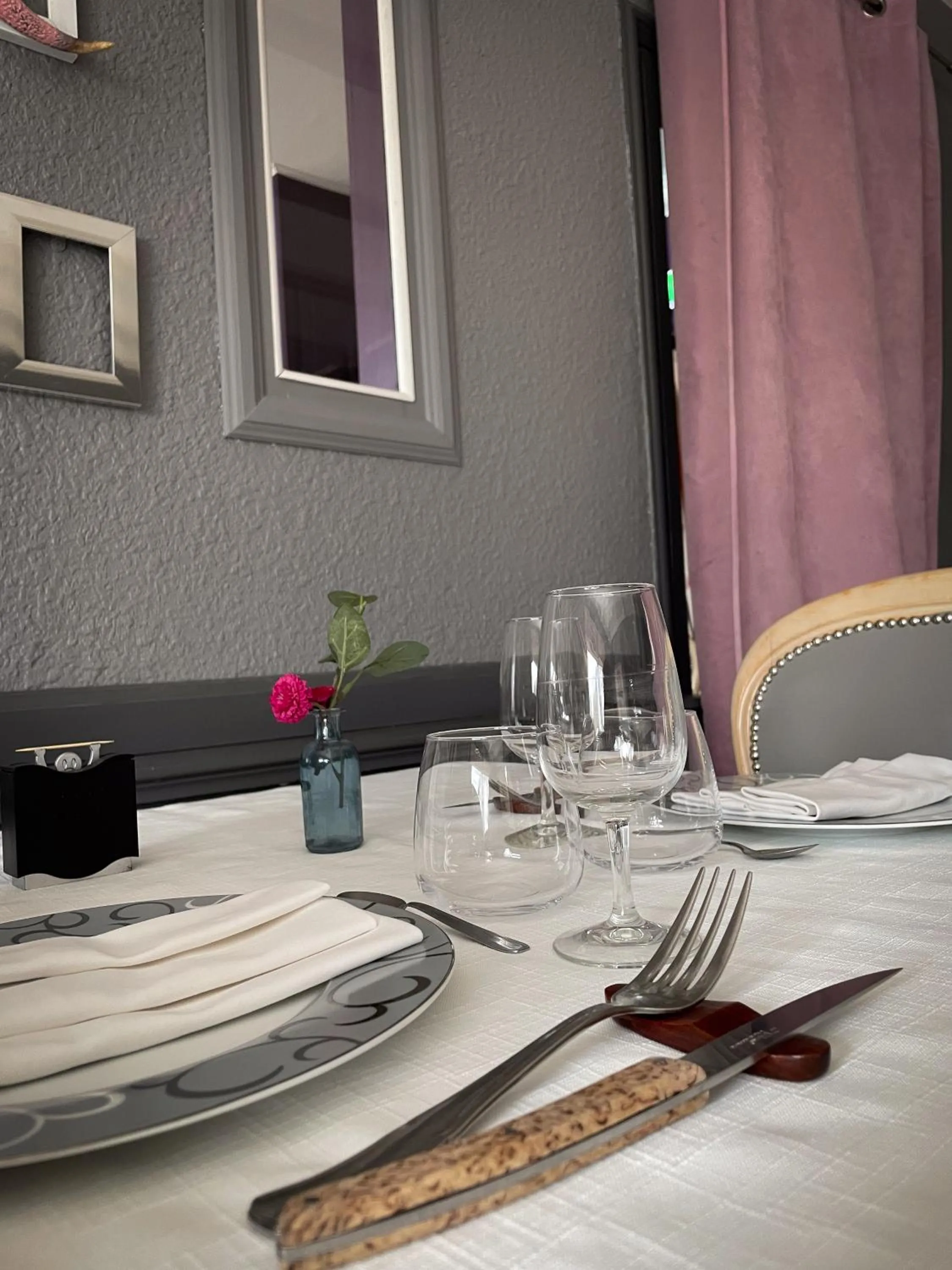 Restaurant/places to eat in Maison Legate "Hôtel Le Baudiere & Spa"